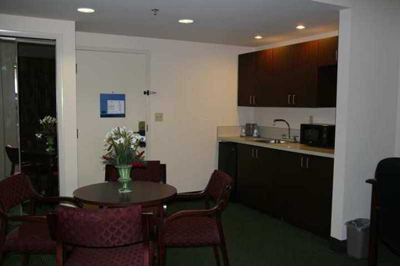 Hampton Inn Bedford Hampton Inn Bedford