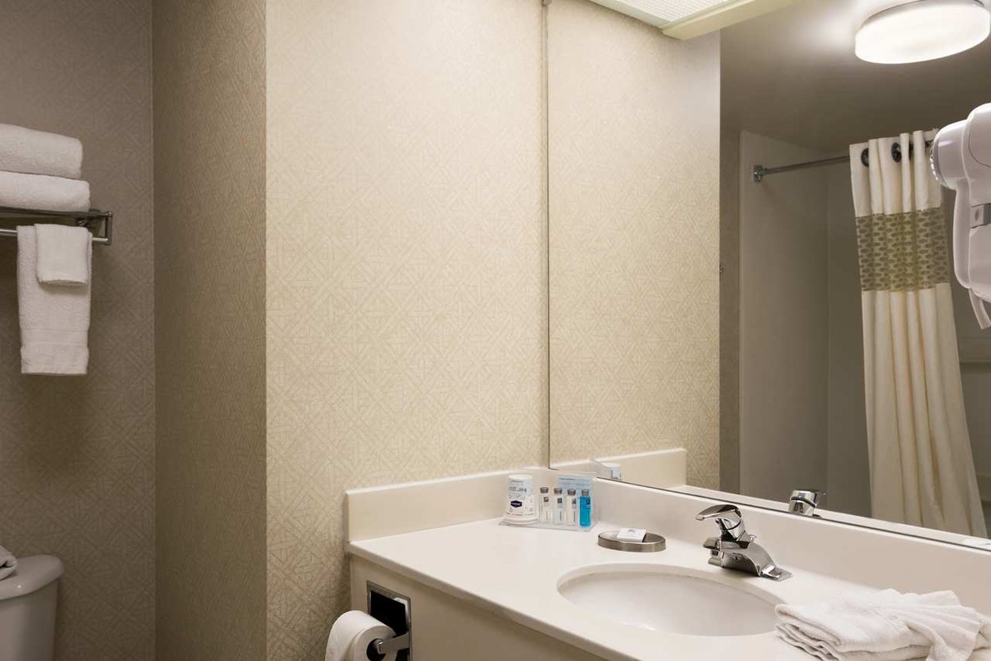 Hampton Inn Bedford Hampton Inn Bedford