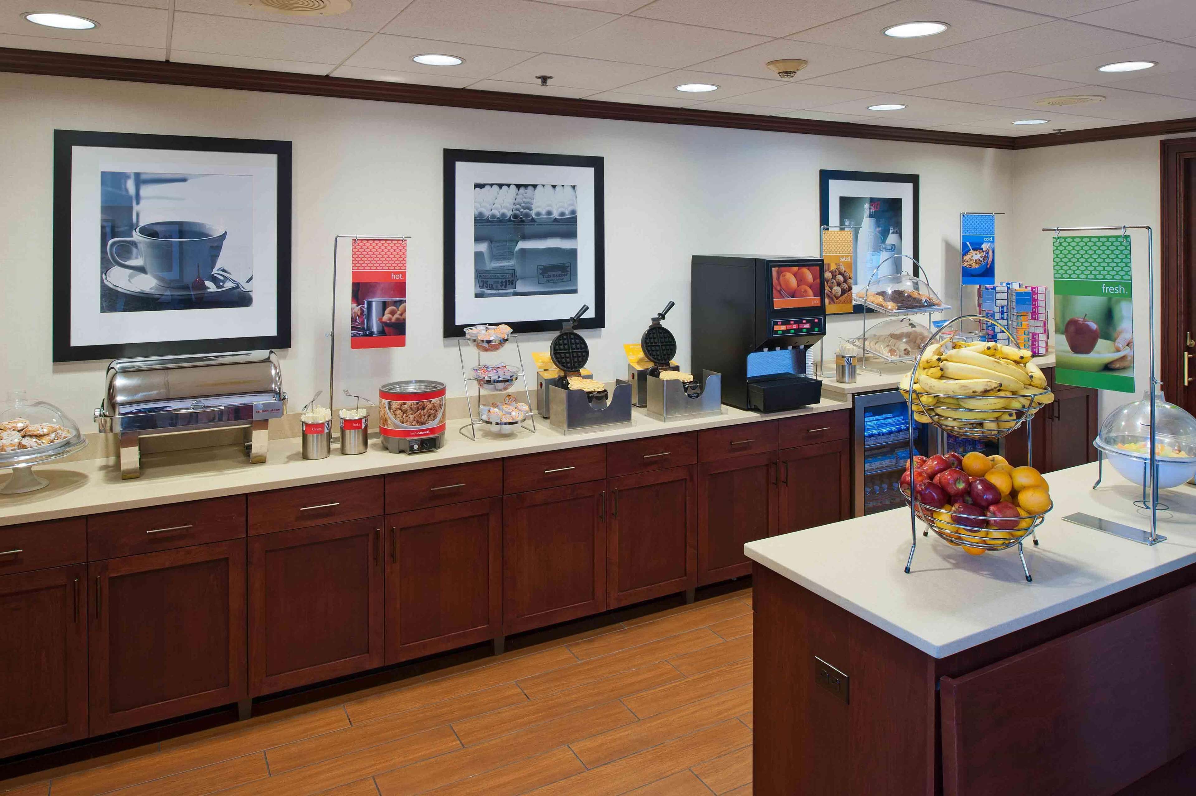 Hampton Inn & Suites Bethlehem Hampton Inn & Suites Bethlehem
