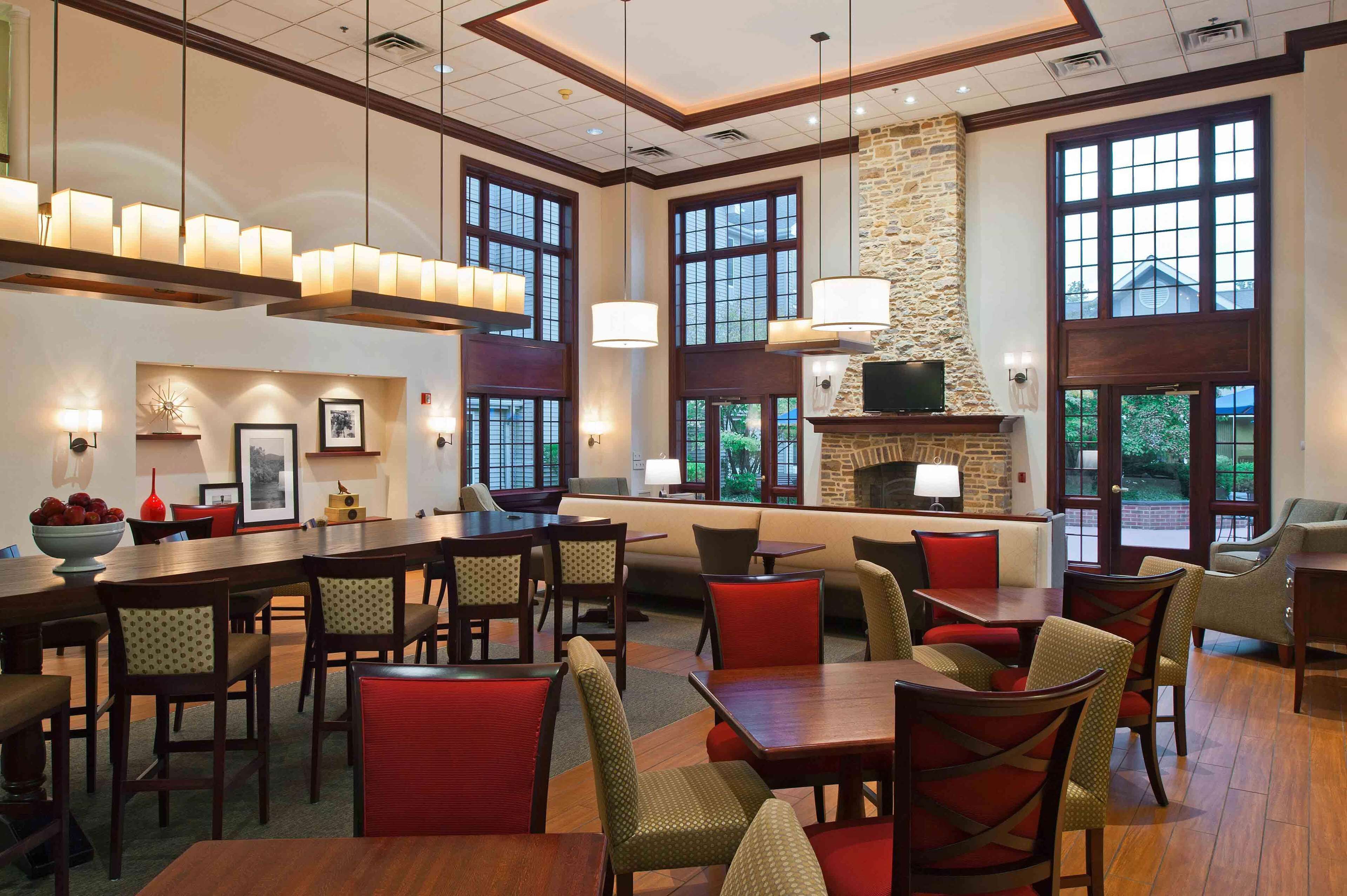 Hampton Inn & Suites Bethlehem Hampton Inn & Suites Bethlehem