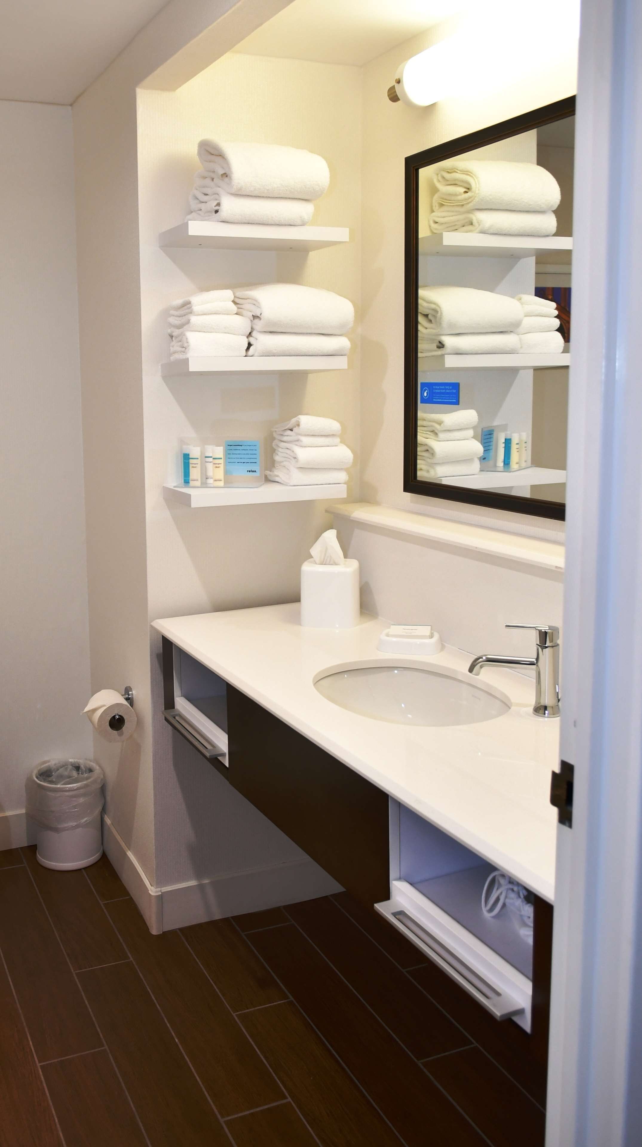 Hampton Inn & Suites Bethlehem Hampton Inn & Suites Bethlehem