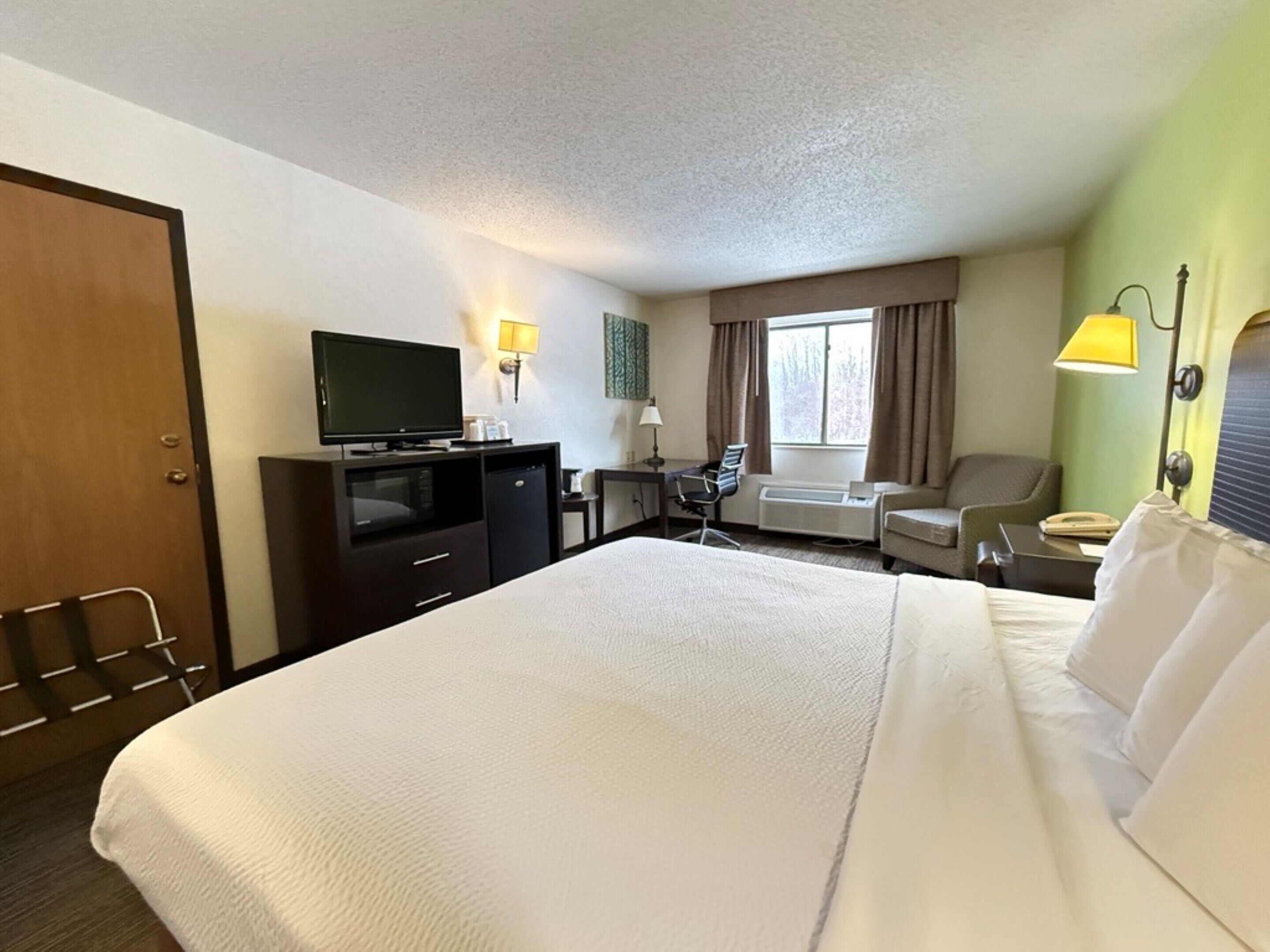 Surestay by Best Western Grove City