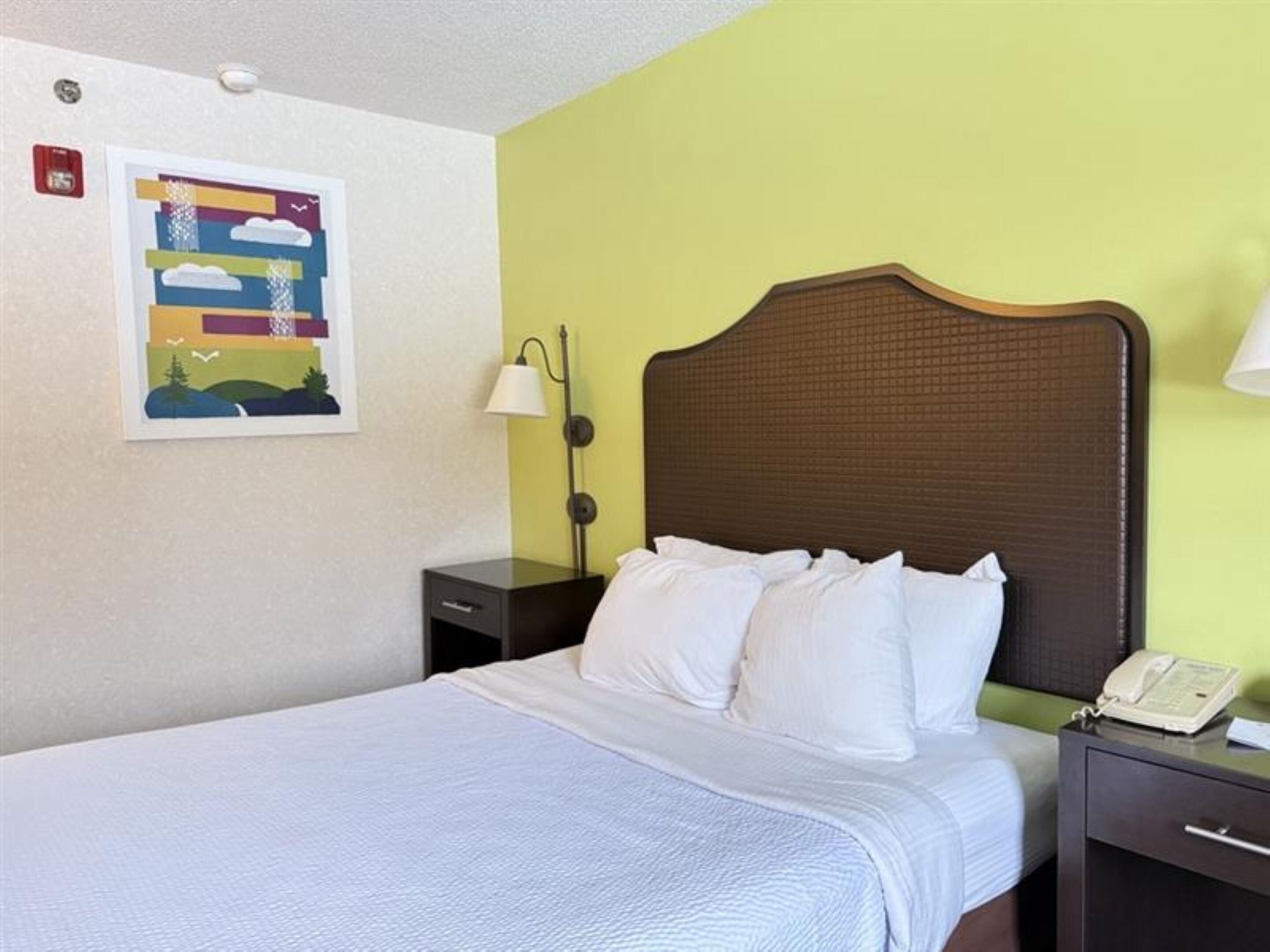 Surestay by Best Western Grove City