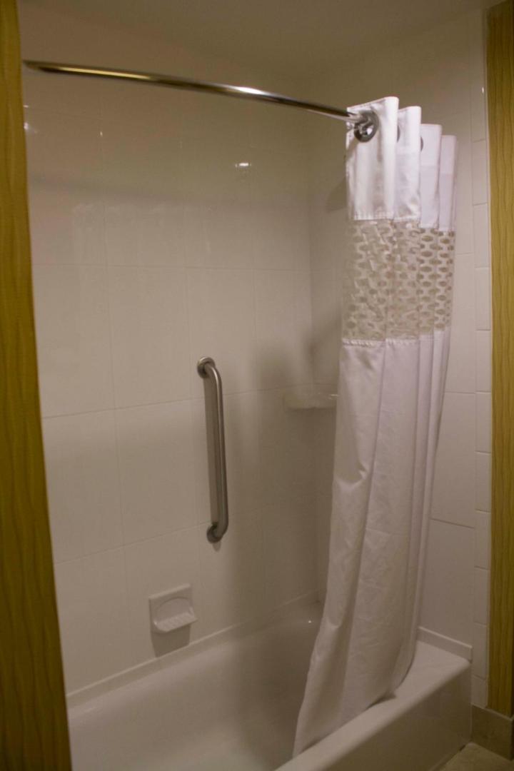 Hampton Inn & Suites Harrisburg/North Hampton Inn & Suites Harrisburg/North