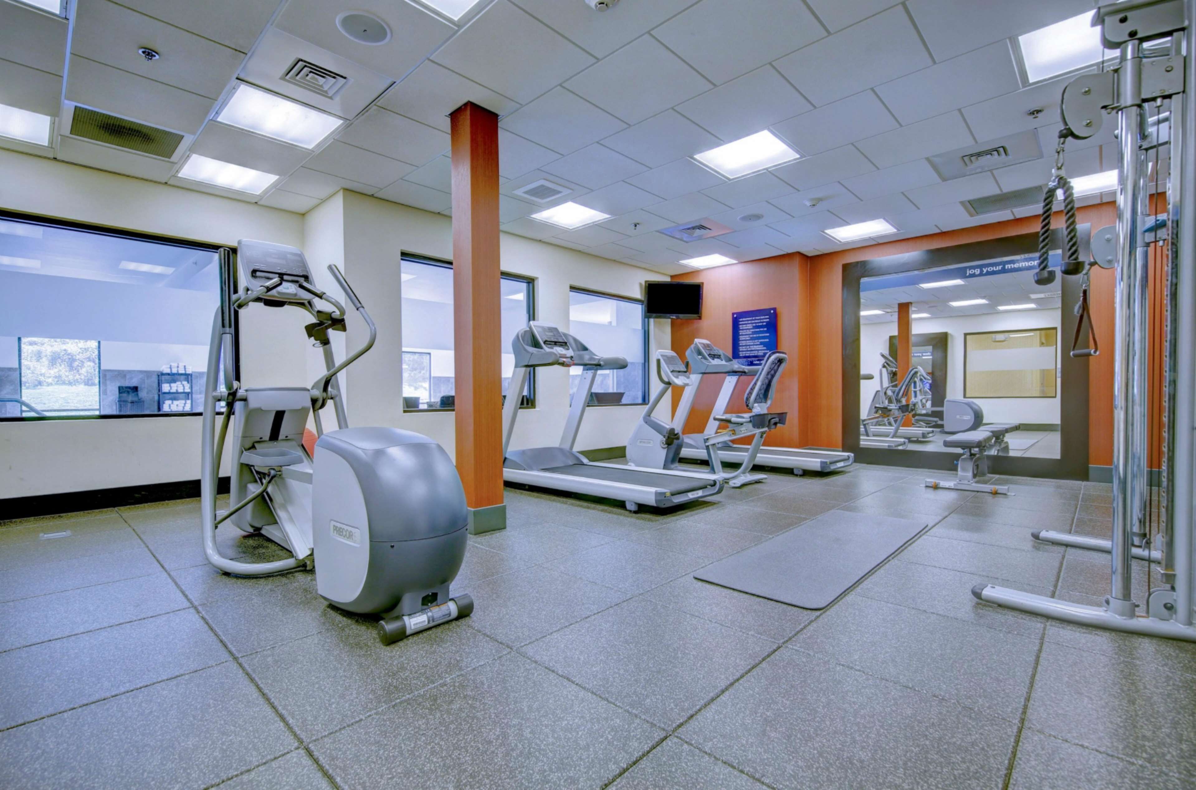 Hampton Inn & Suites Harrisburg/North Hampton Inn & Suites Harrisburg/North