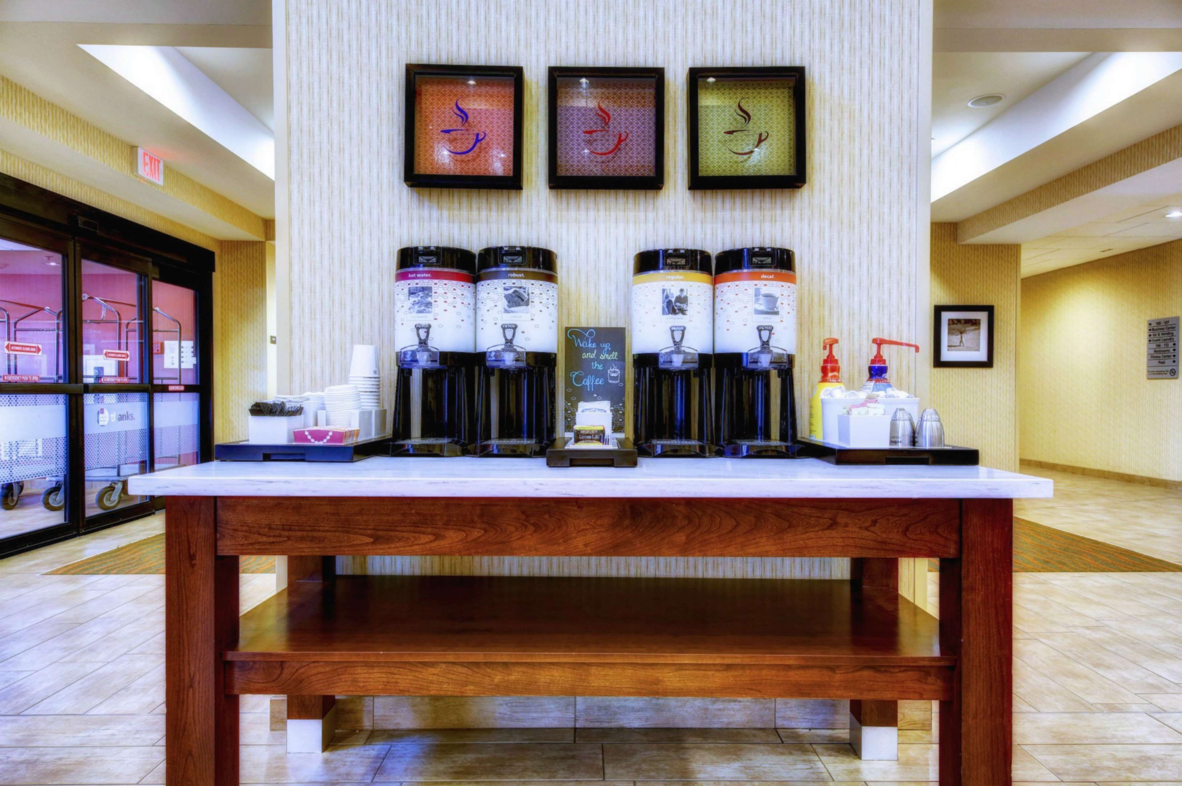 Hampton Inn & Suites Harrisburg/North Hampton Inn & Suites Harrisburg/North