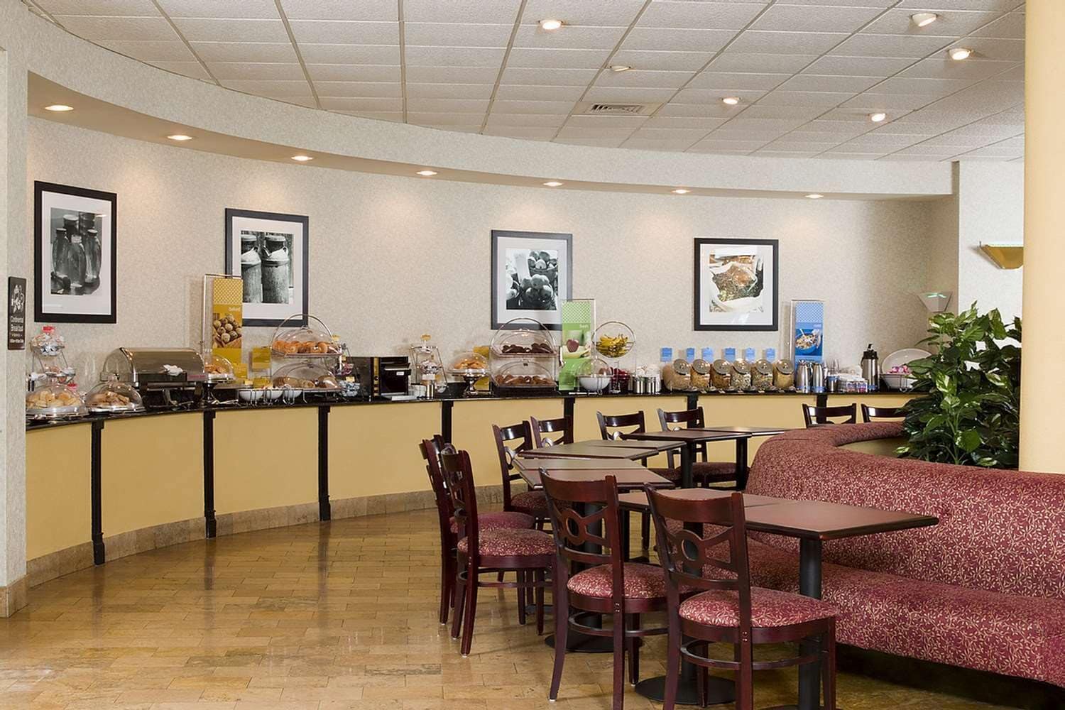 Hampton Inn & Suites Hershey