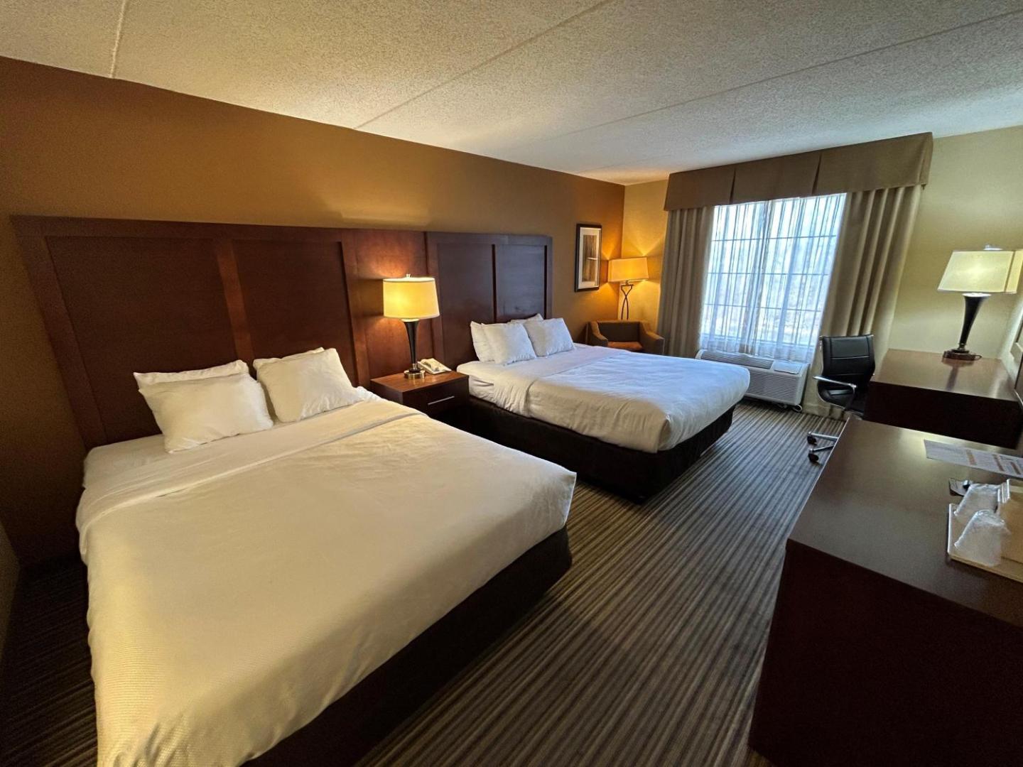 Best Western Chocolate Inn at the Park