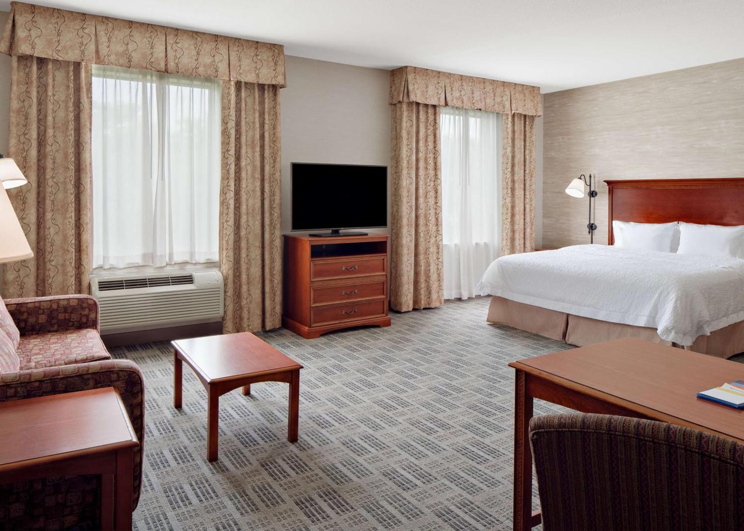 Hampton Inn & Suites Grove City Hampton Inn & Suites Grove City