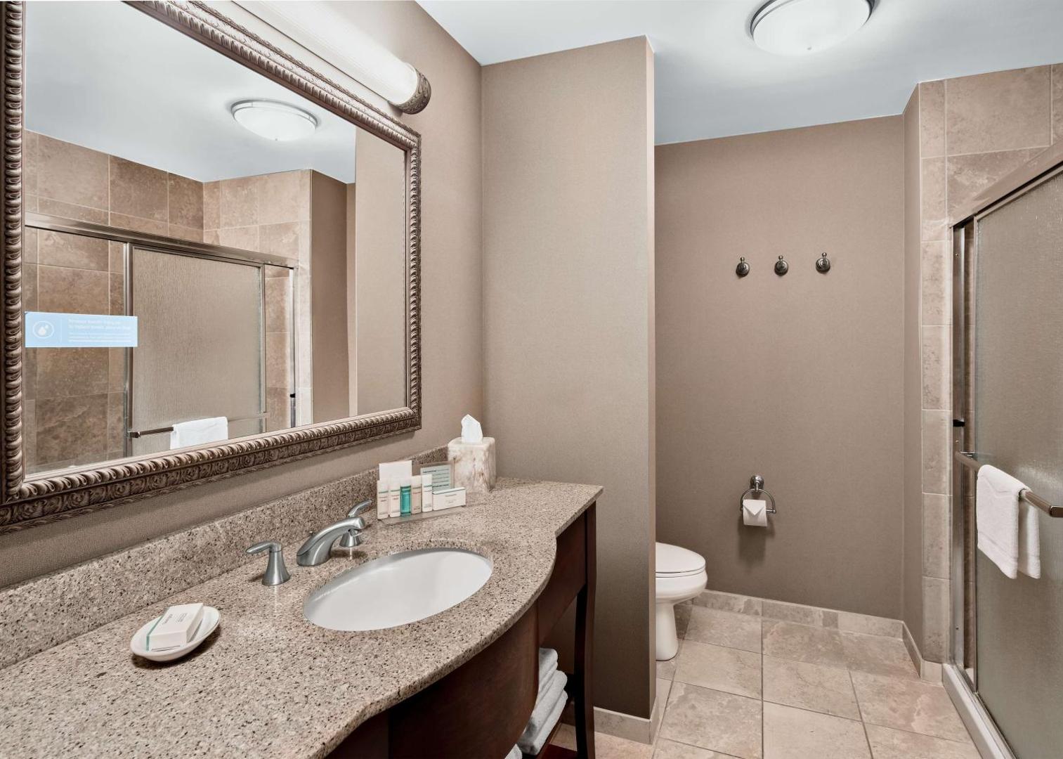 Hampton Inn & Suites Grove City Hampton Inn & Suites Grove City