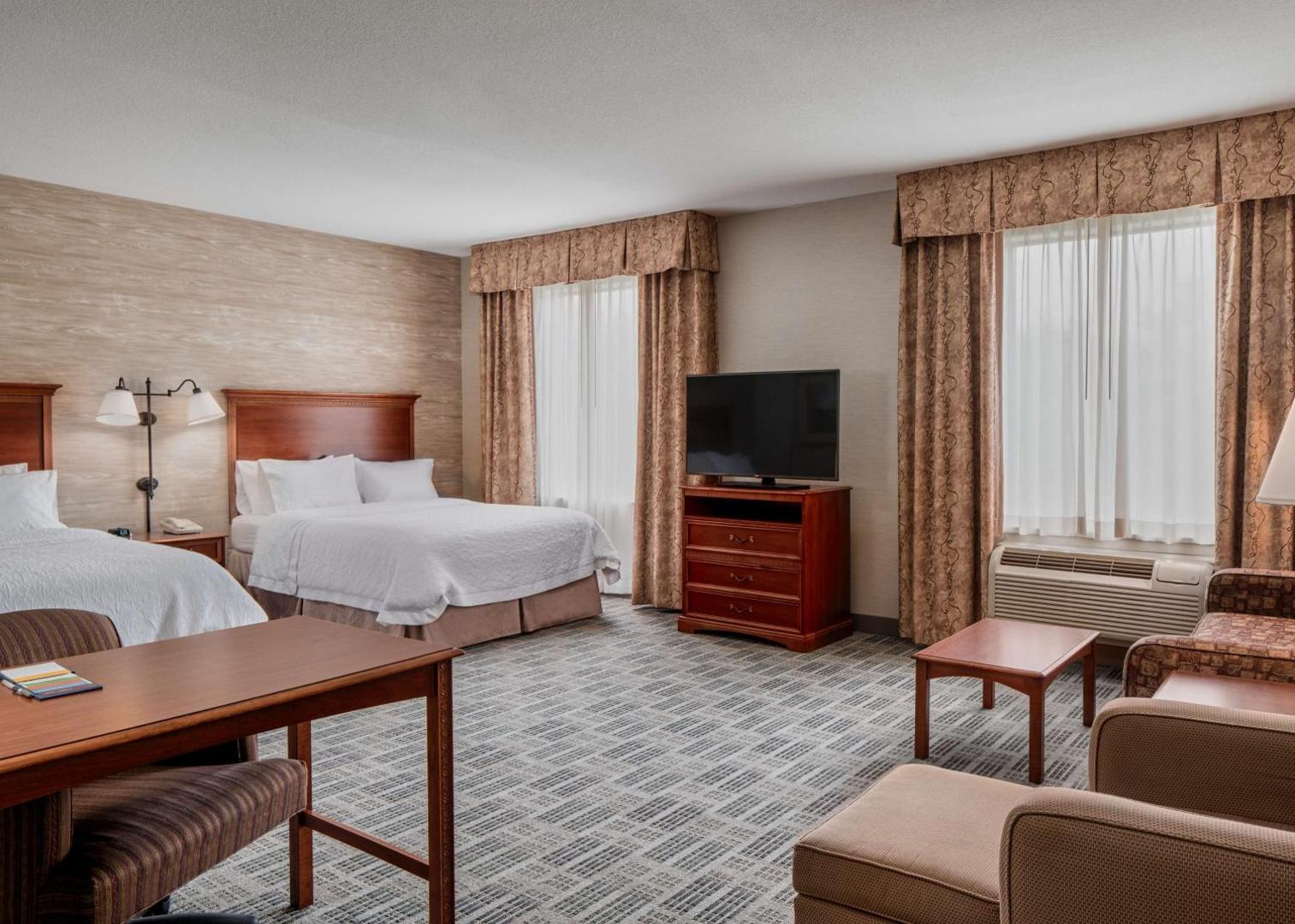 Hampton Inn & Suites Grove City Hampton Inn & Suites Grove City