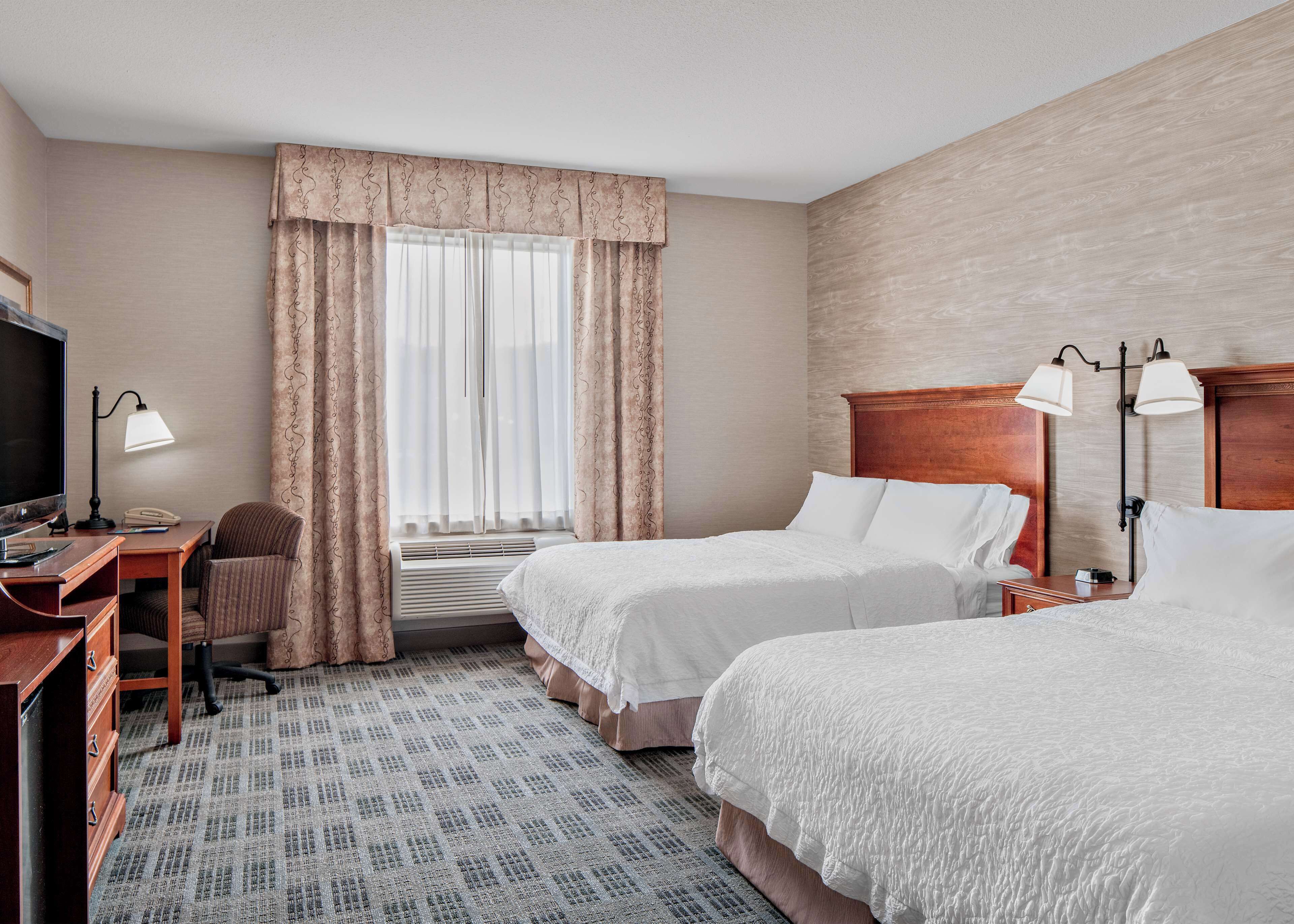 Hampton Inn & Suites Grove City Hampton Inn & Suites Grove City