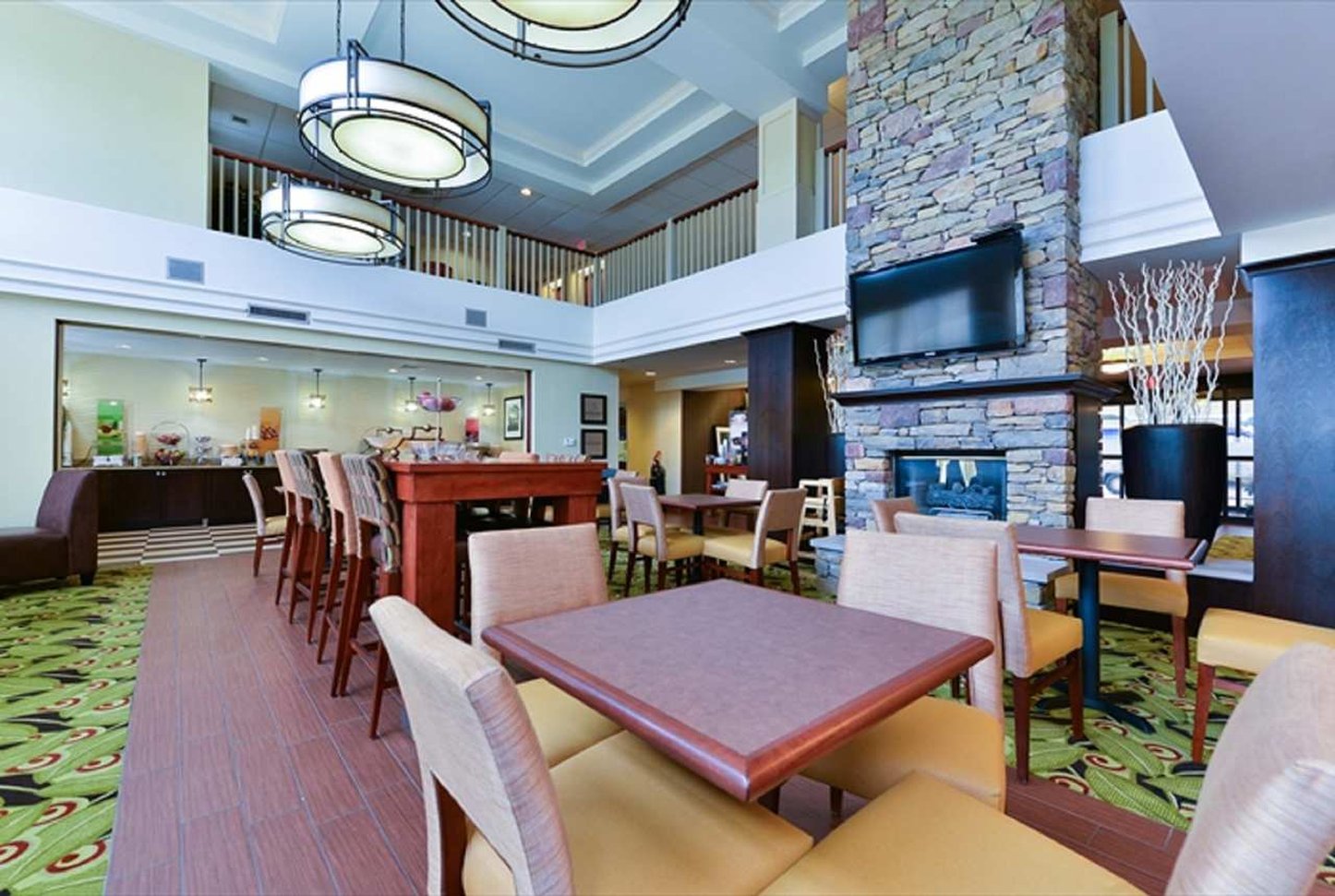 Hampton Inn & Suites Valley Forge Oaks Hampton Inn & Suites Valley Forge Oaks