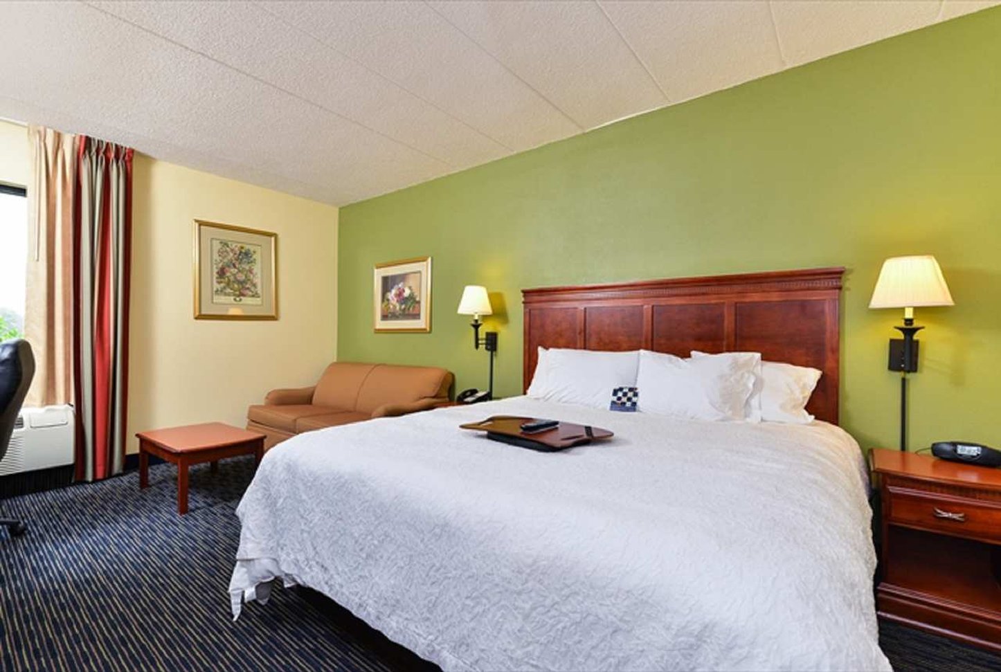Hampton Inn & Suites Valley Forge Oaks Hampton Inn & Suites Valley Forge Oaks