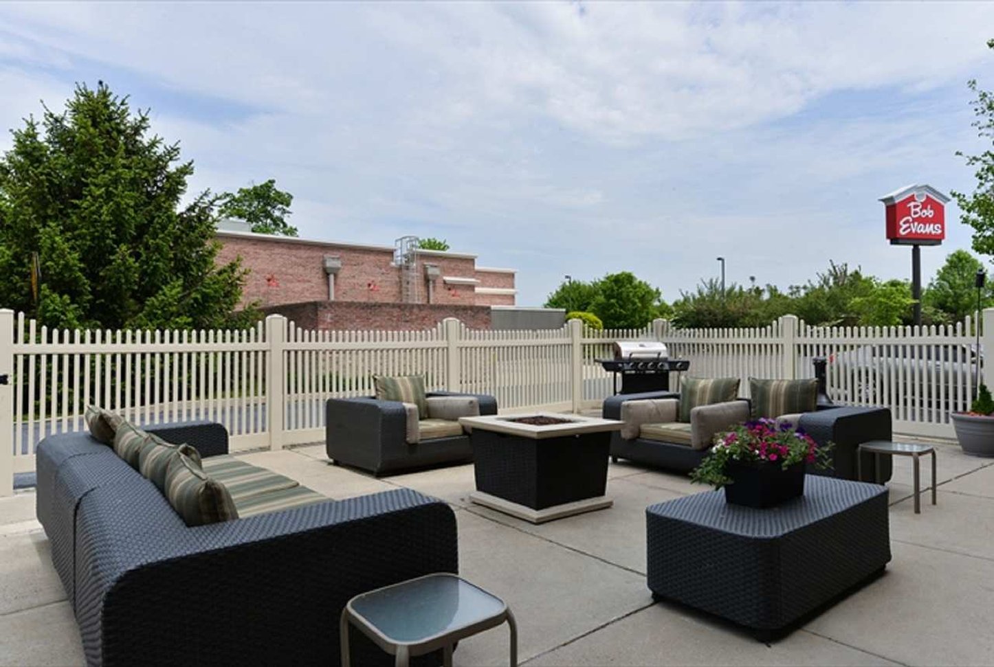 Hampton Inn & Suites Valley Forge Oaks Hampton Inn & Suites Valley Forge Oaks