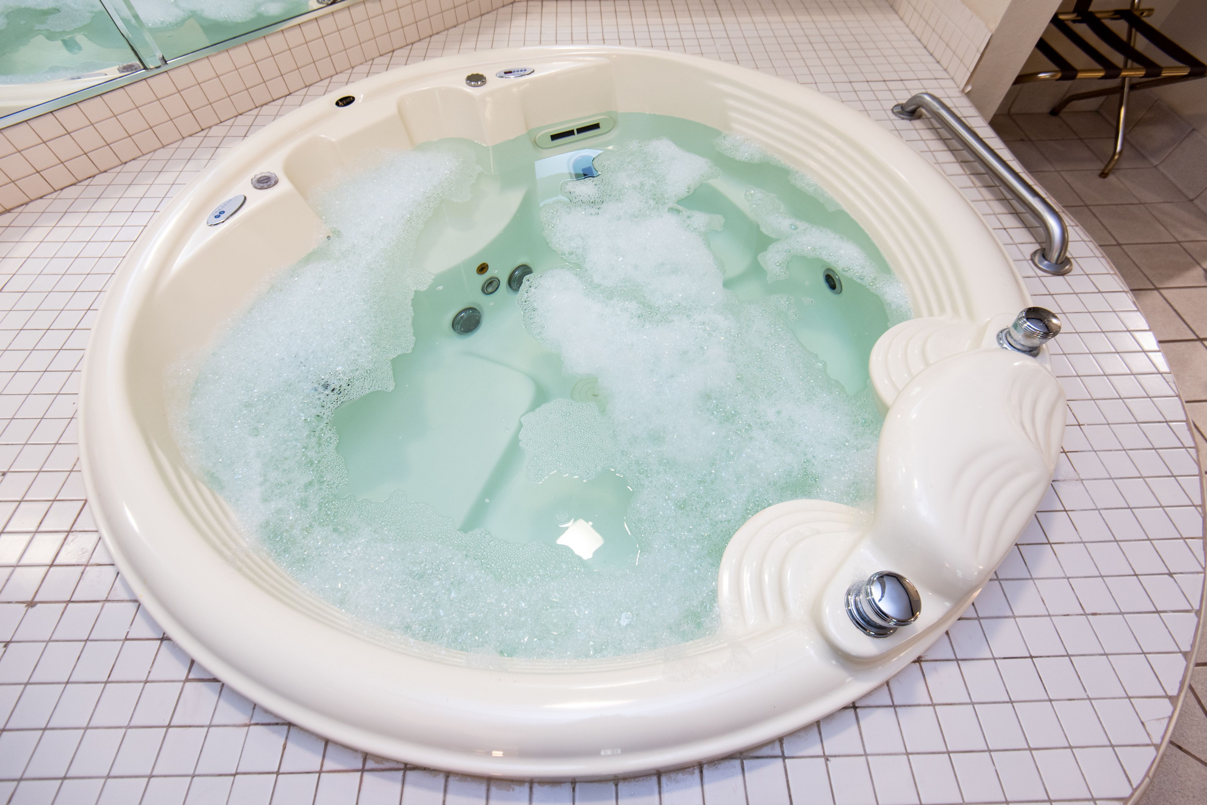 Quality Inn & Suites Quality Inn & Suites