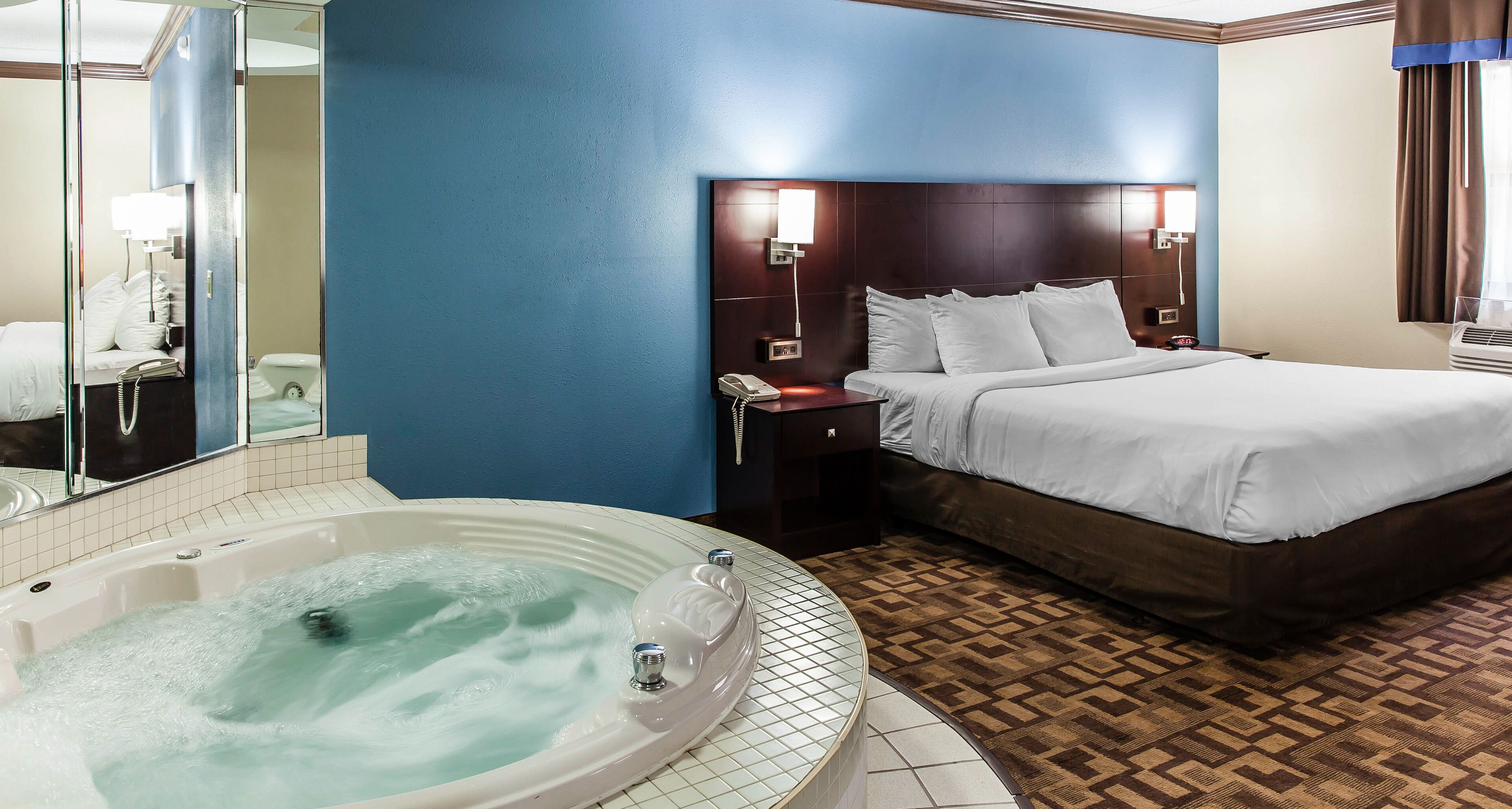 Quality Inn & Suites Quality Inn & Suites