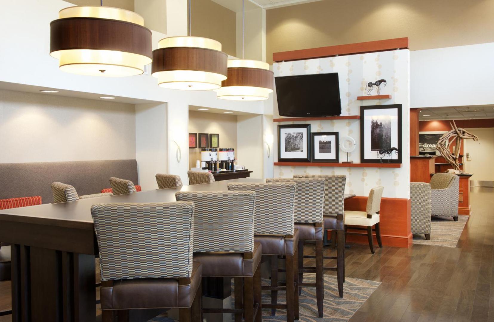 Hampton Inn & Suites Pittsburgh-Meadow Lands Hampton Inn & Suites Pittsburgh-Meadow Lands