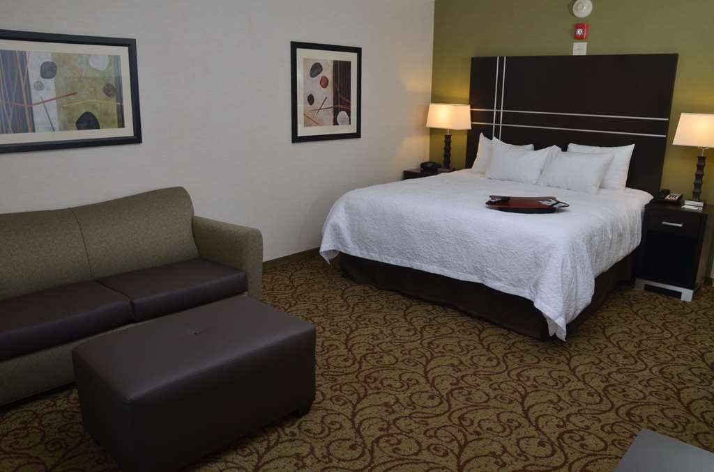 Hampton Inn and Suites Sharon Hampton Inn and Suites Sharon