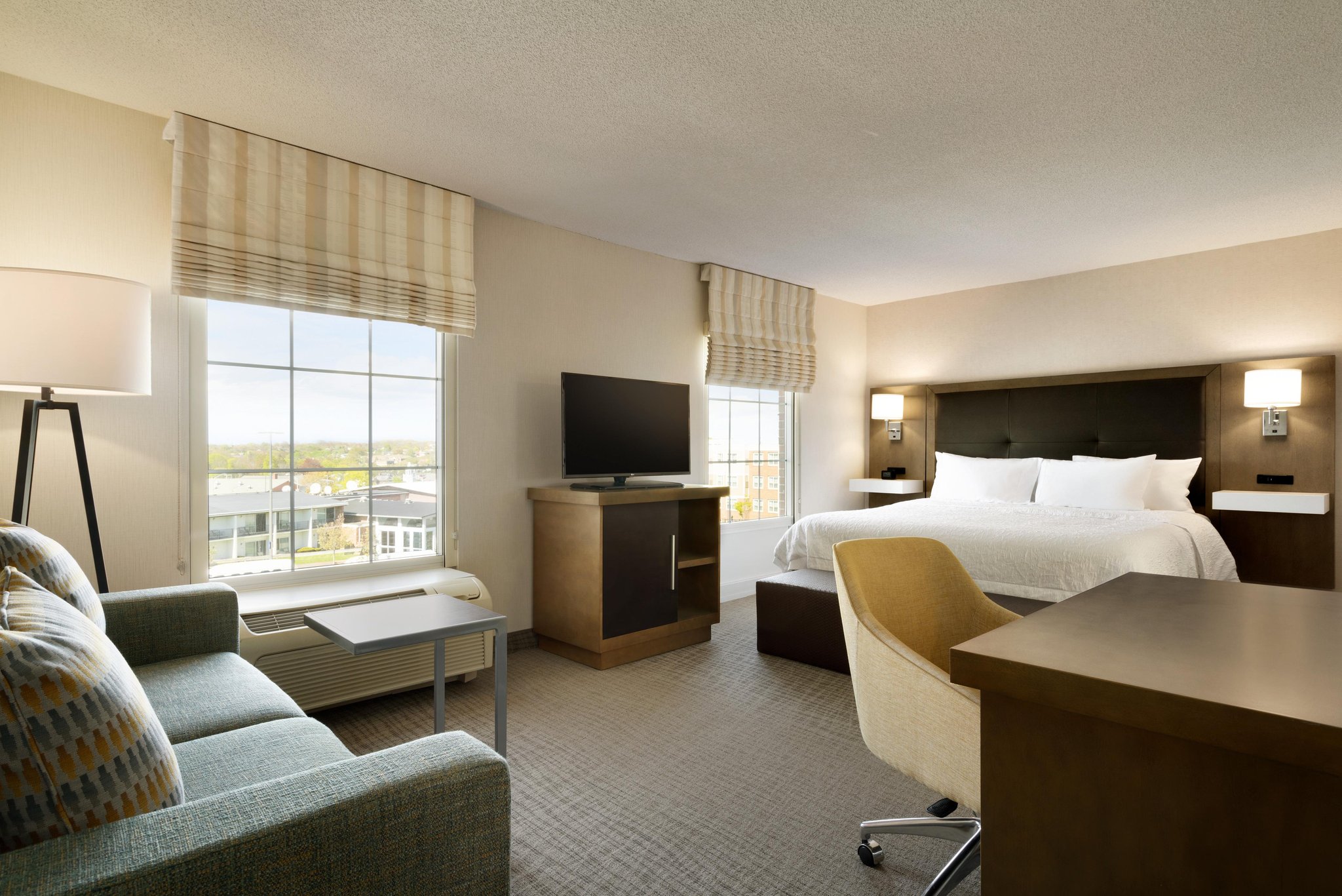Hampton Inn & Suites Newport Middletown Hampton Inn & Suites Newport Middletown