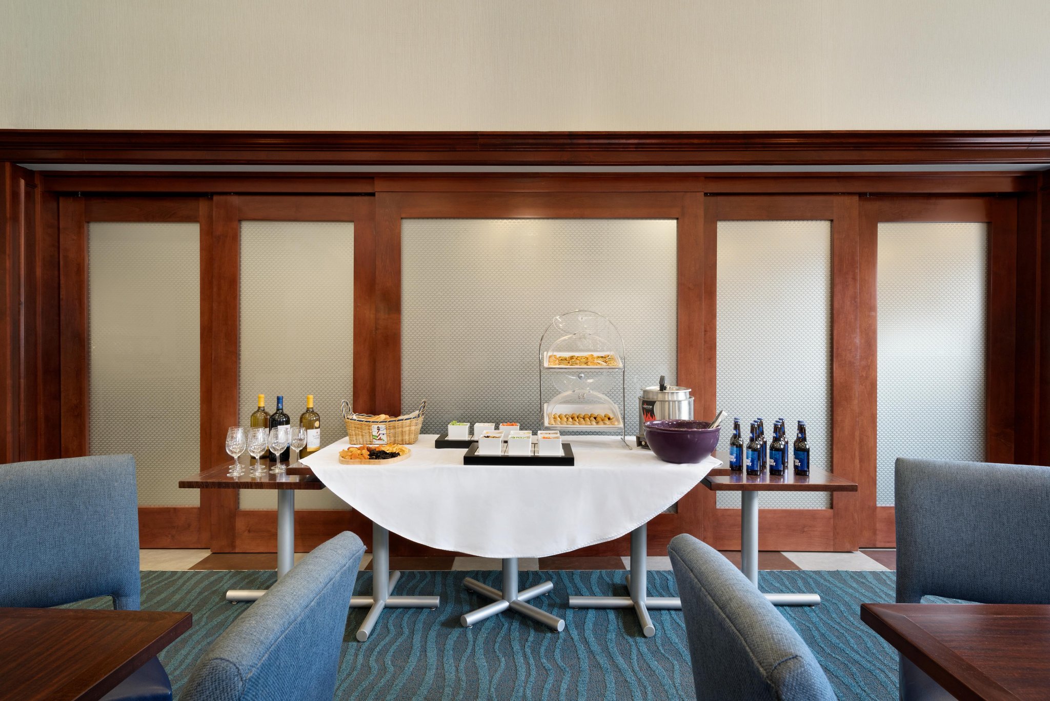 Hampton Inn & Suites Newport Middletown Hampton Inn & Suites Newport Middletown