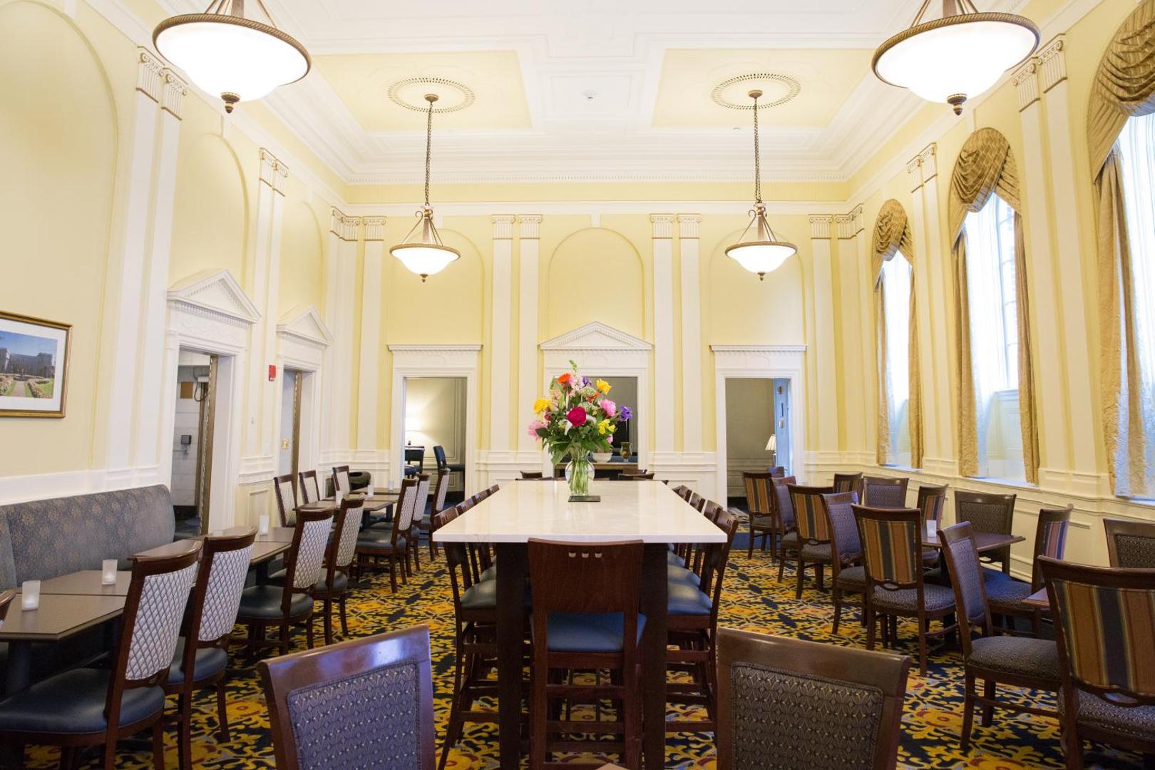 Hampton Inn & Suites Hampton Inn & Suites