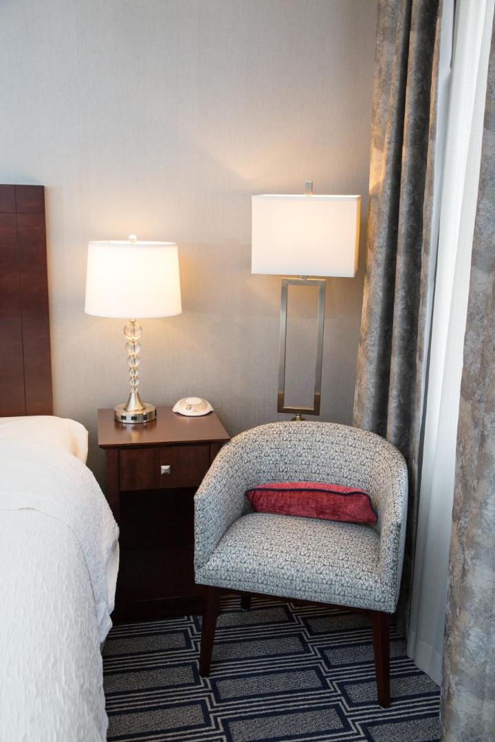 Hampton Inn & Suites Hampton Inn & Suites