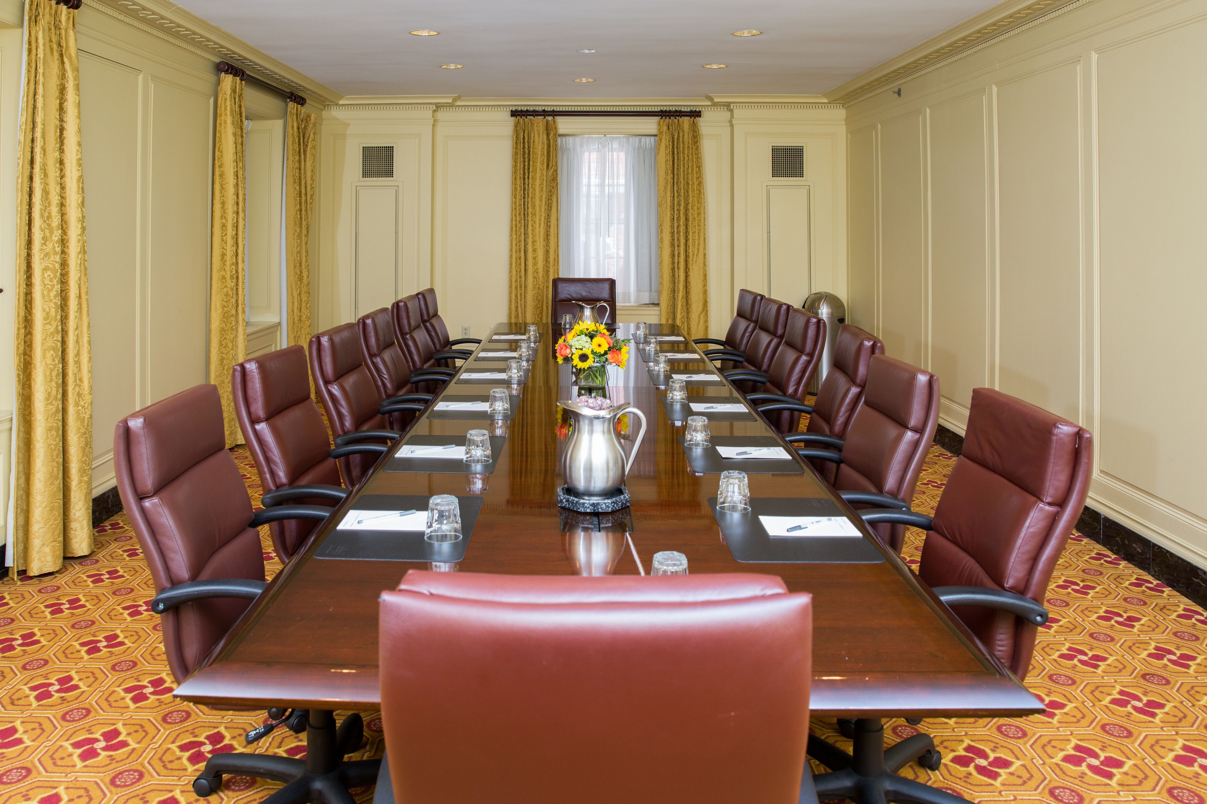 Hampton Inn & Suites Hampton Inn & Suites