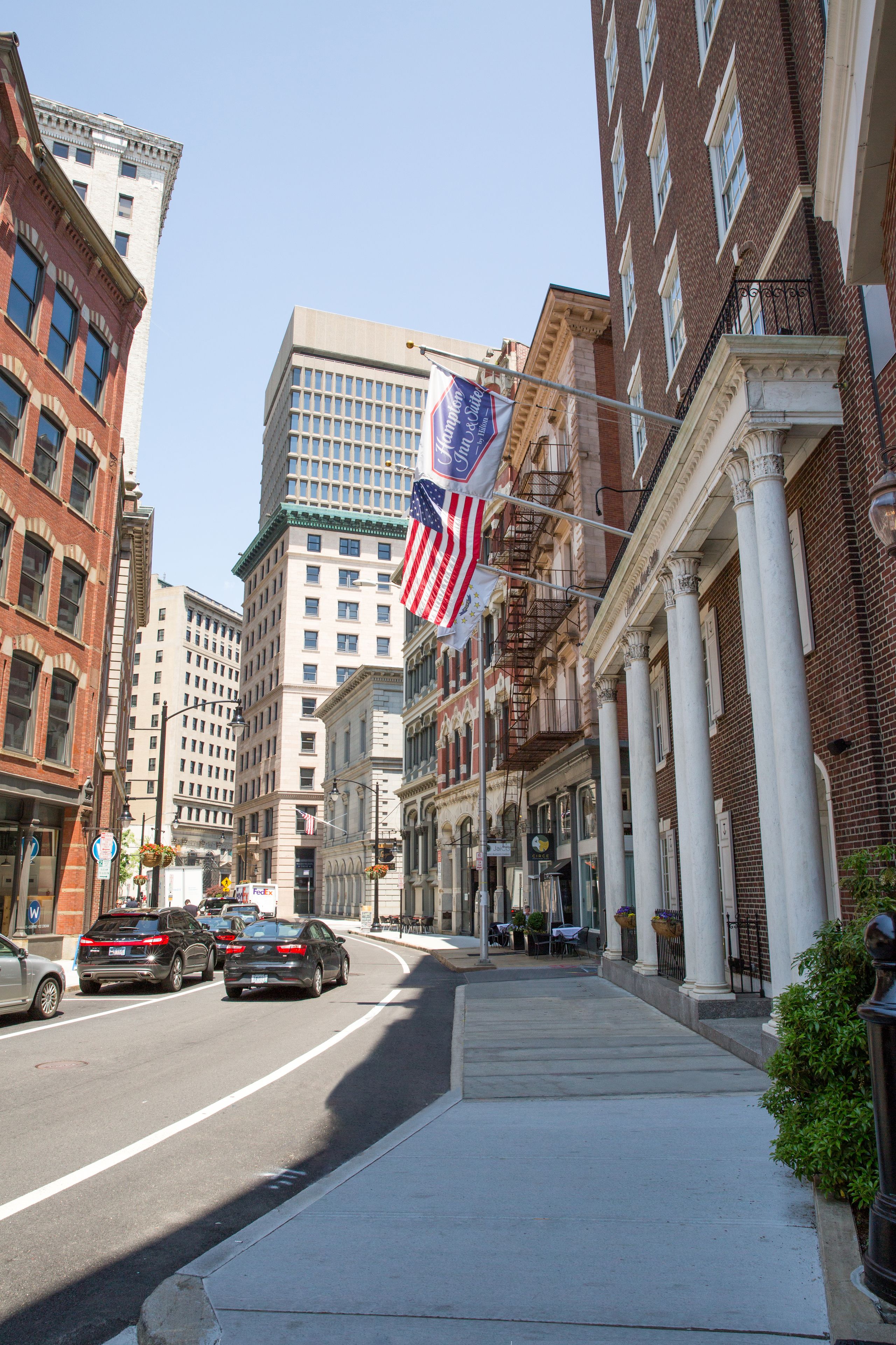 Hampton Inn & Suites Hampton Inn & Suites