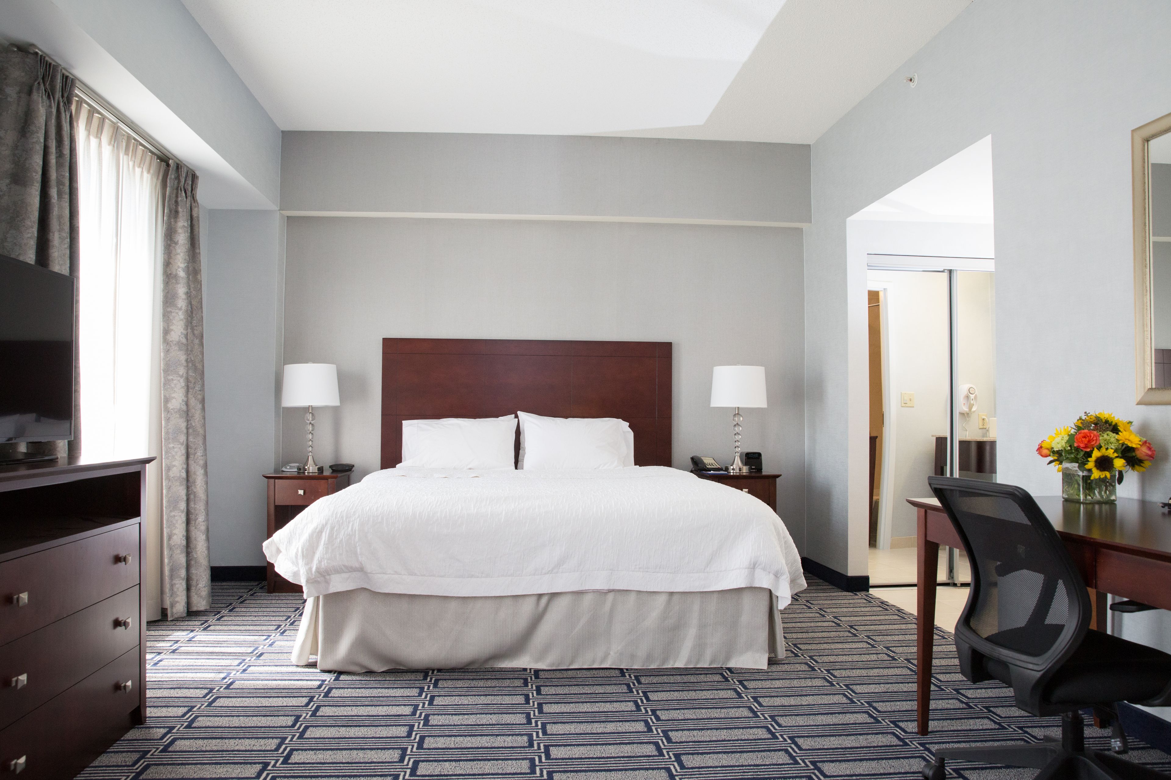 Hampton Inn & Suites Hampton Inn & Suites