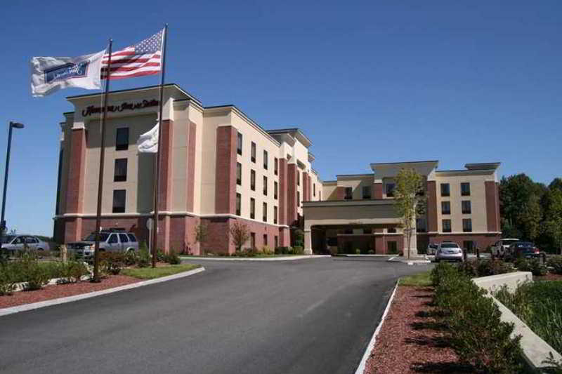 Hampton Inn & Suites Smithfield Hampton Inn & Suites Smithfield