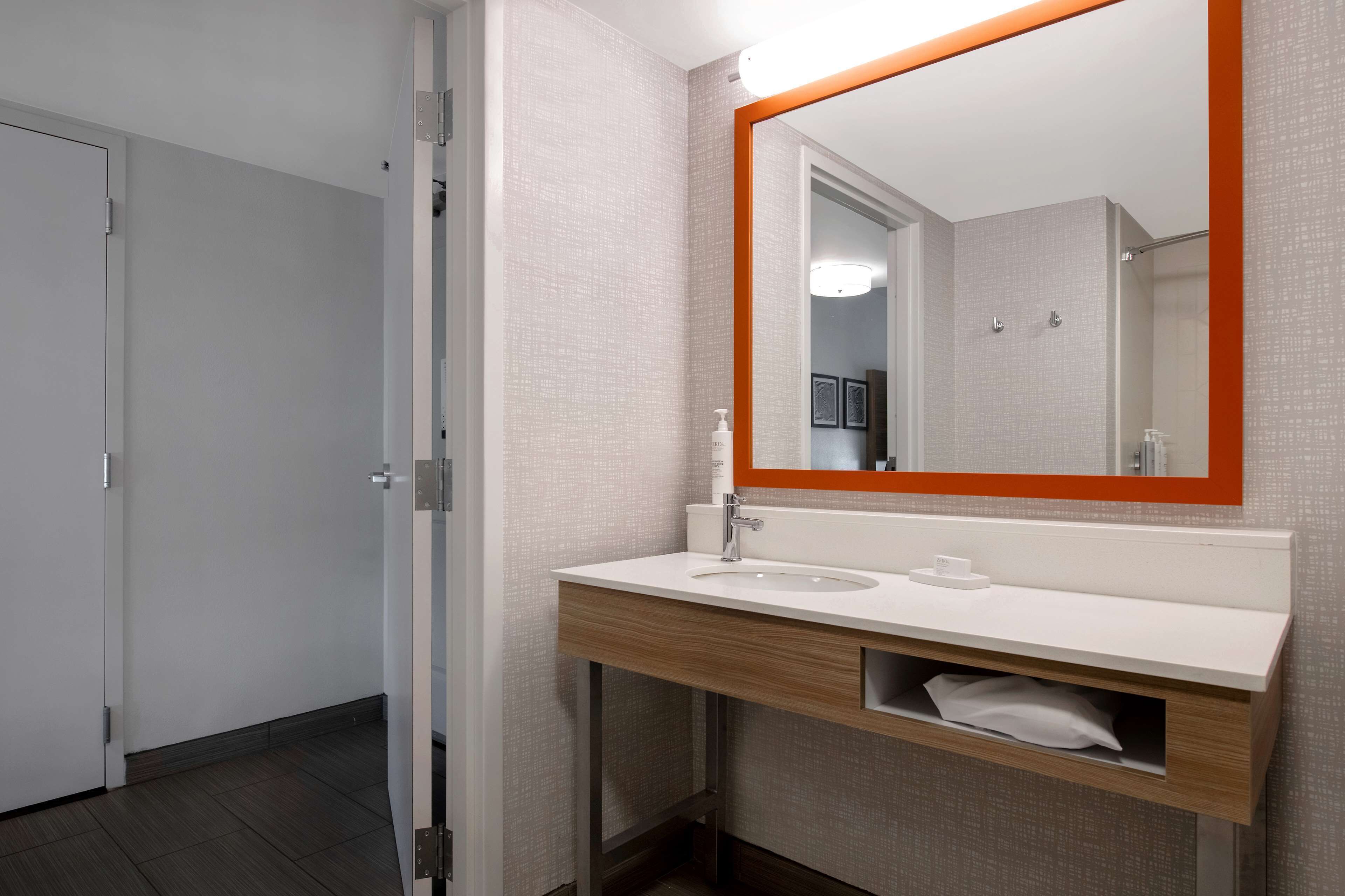 Hampton Inn Anderson/Alliance Business Park Hampton Inn Anderson/Alliance Business Park