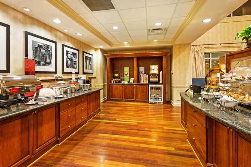 Hampton Inn & Suites Clinton Hampton Inn & Suites Clinton