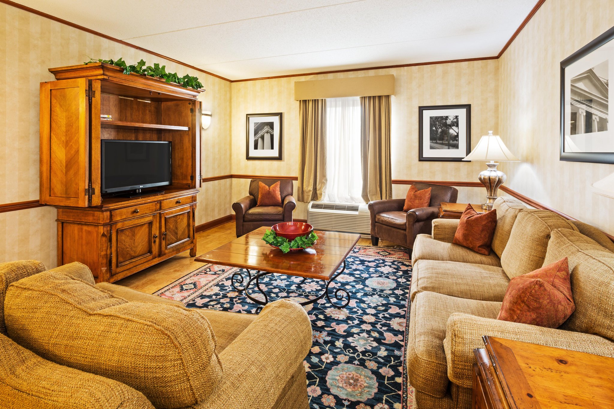 Hampton Inn & Suites Clinton Hampton Inn & Suites Clinton