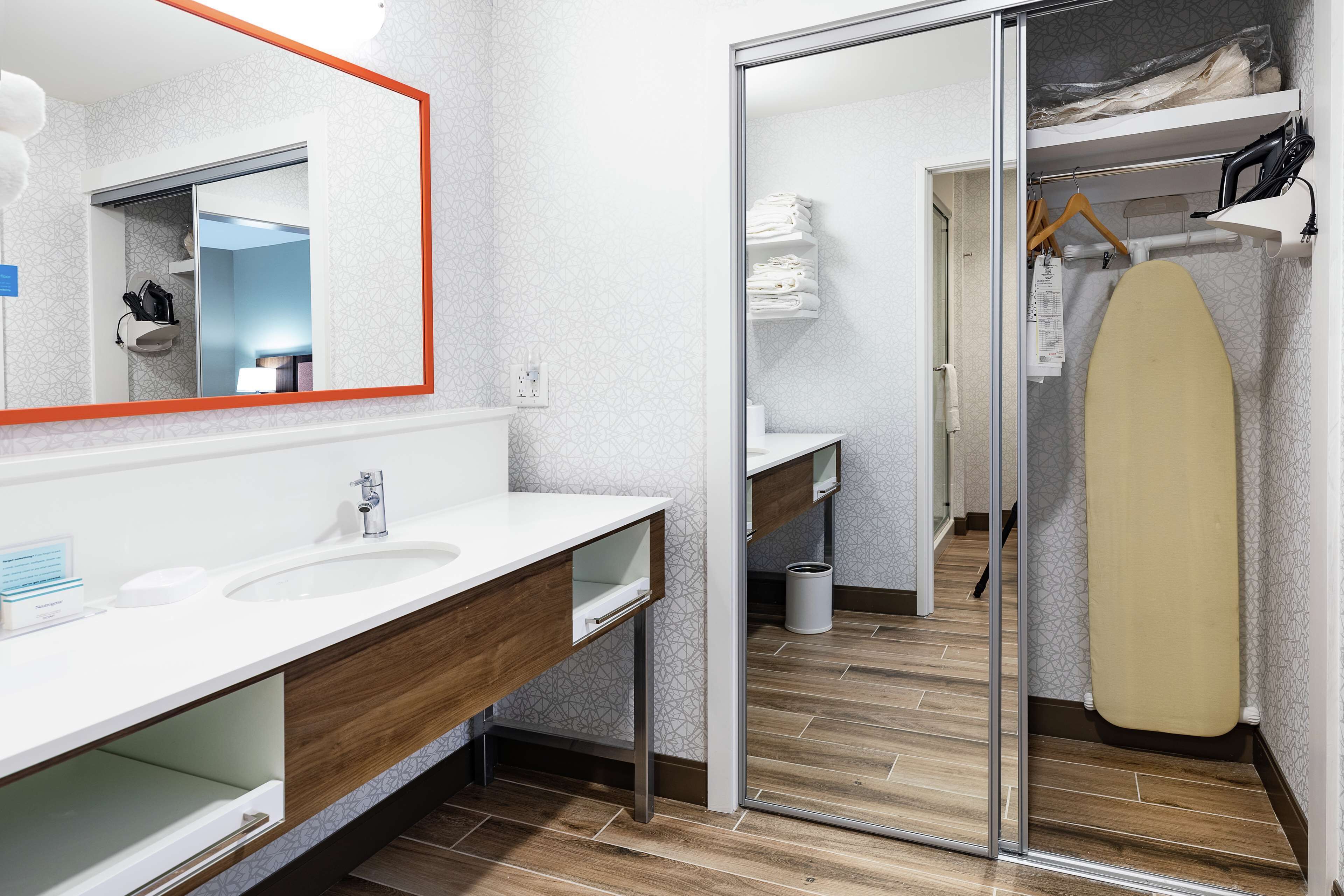 Hampton Inn & Suites Columbia Killian Road Hampton Inn & Suites Columbia Killian Road