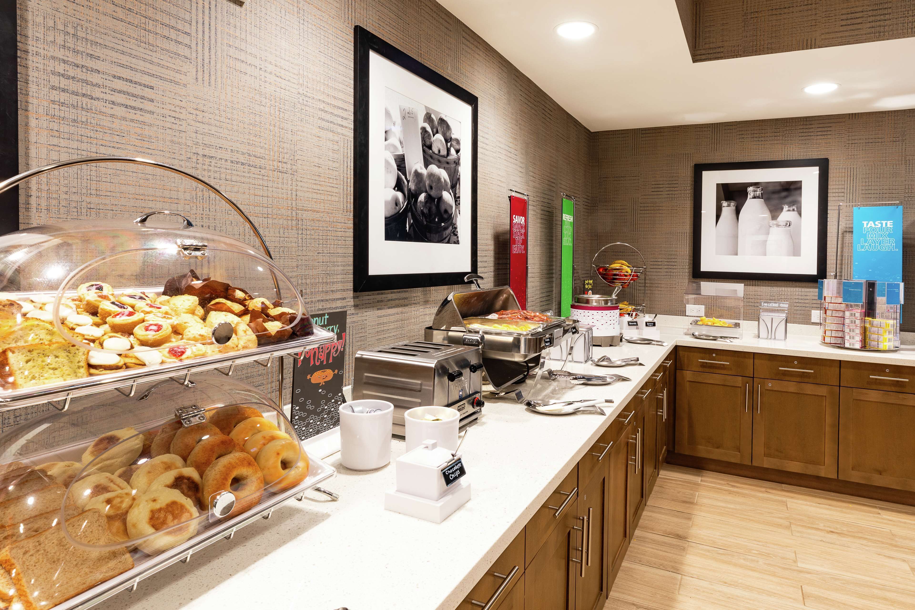 Hampton Inn & Suites Columbia Killian Road Hampton Inn & Suites Columbia Killian Road