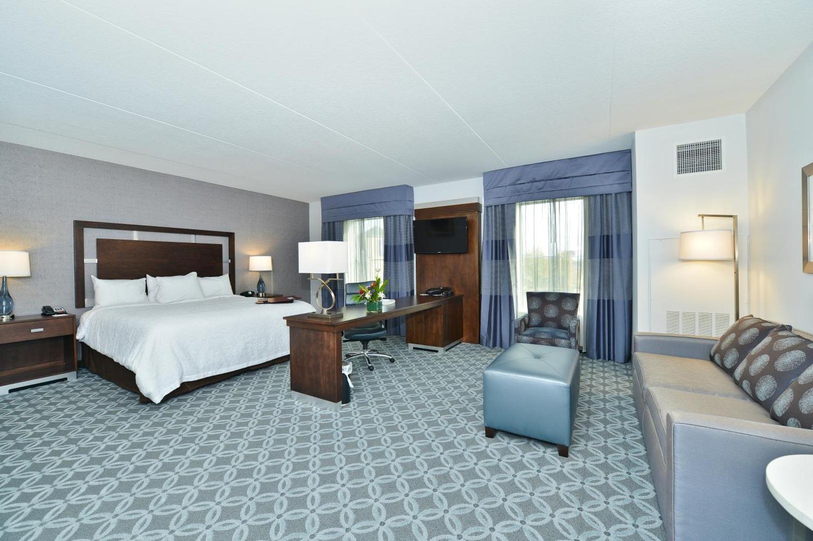 Hampton Inn & Suites Columbia/Southeast-Ft. Jackson