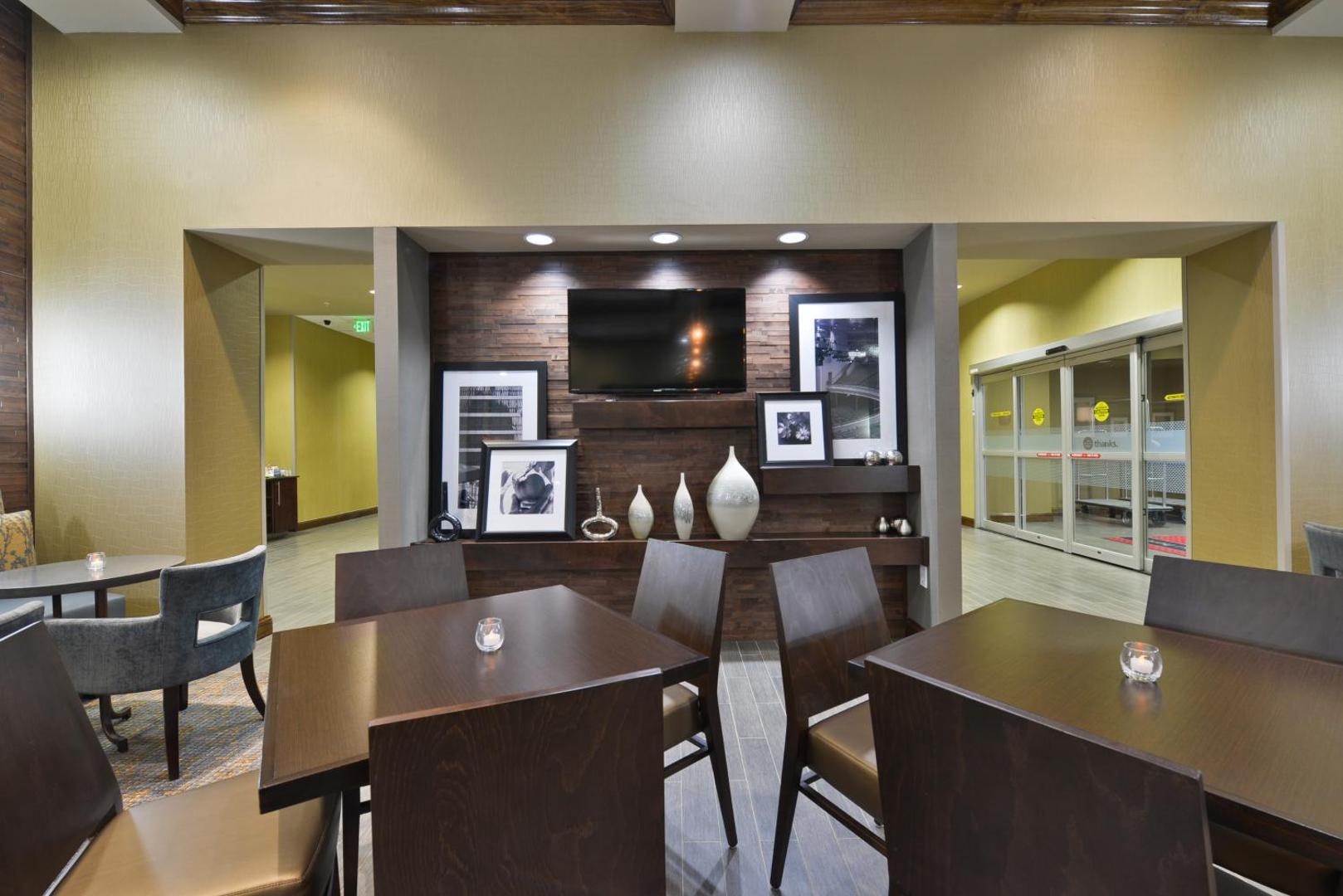 Hampton Inn & Suites Columbia/Southeast-Ft. Jackson