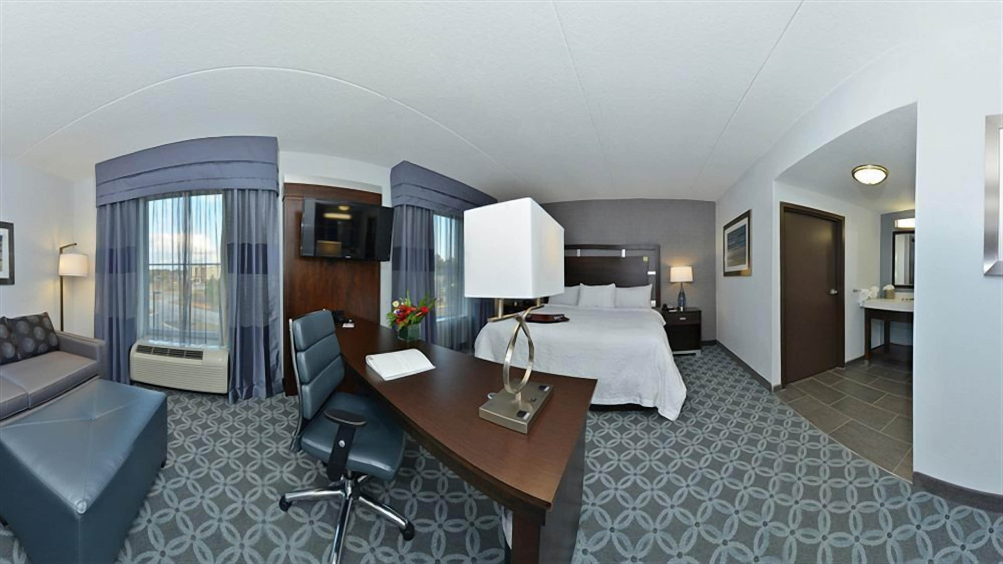 Hampton Inn & Suites Columbia/Southeast-Ft. Jackson