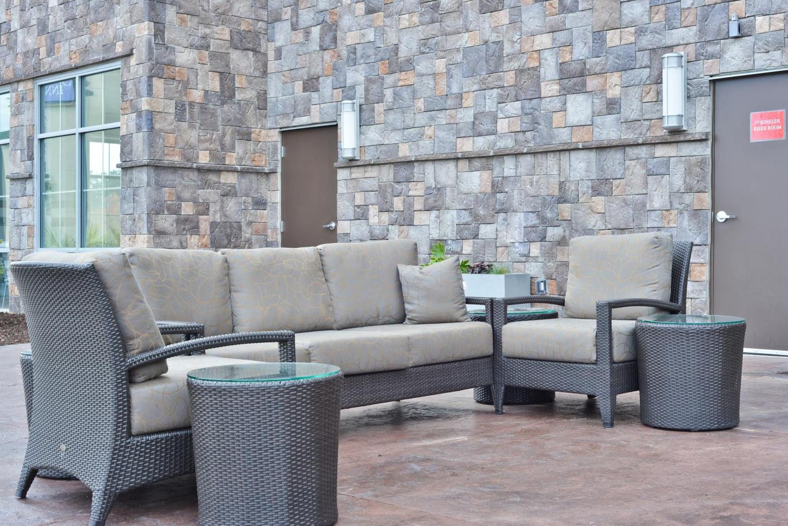 Hampton Inn & Suites Columbia/Southeast-Ft. Jackson