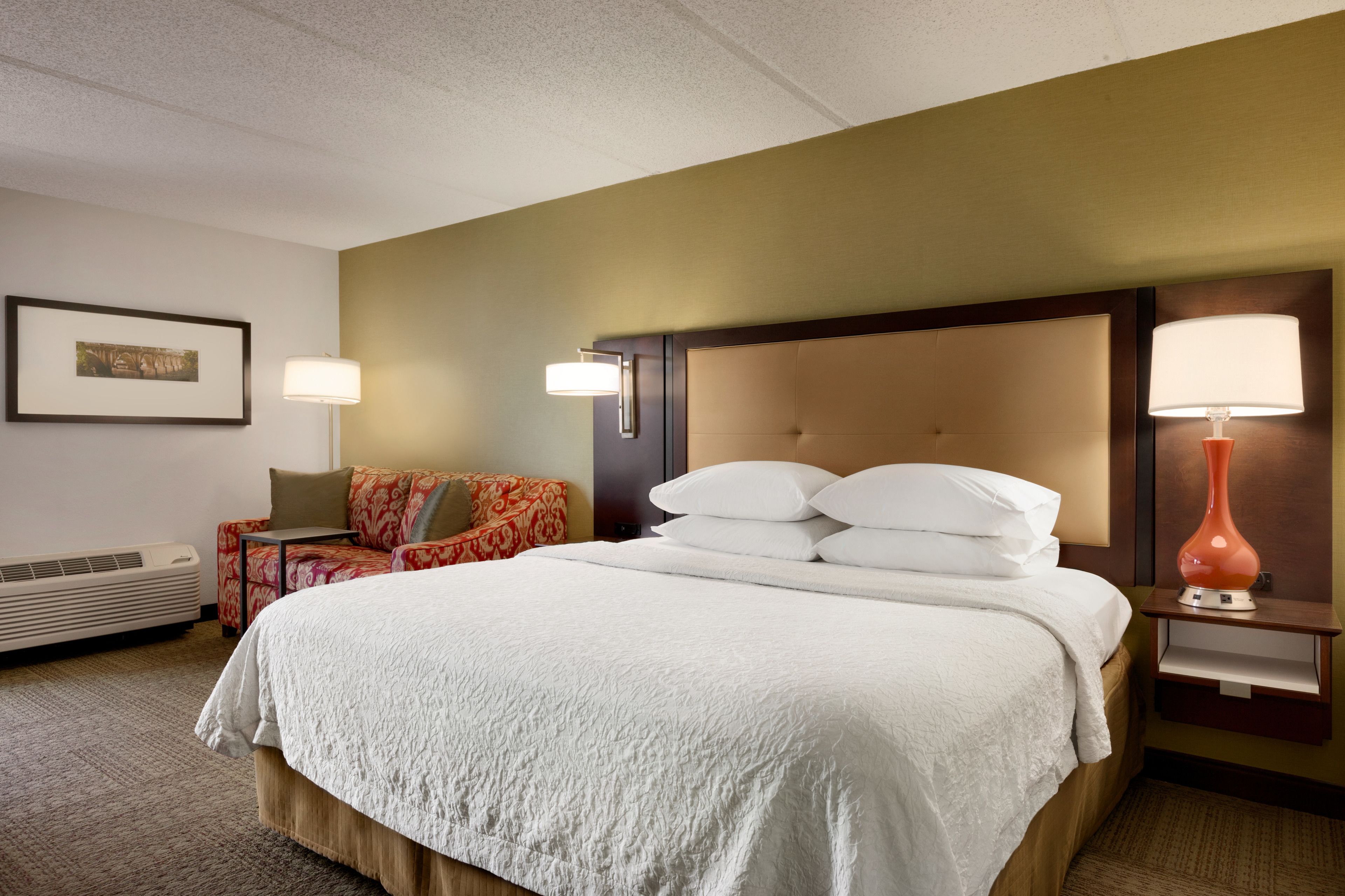 Hampton Inn Columbia - Downtown Historic District Hampton Inn Columbia - Downtown Historic District