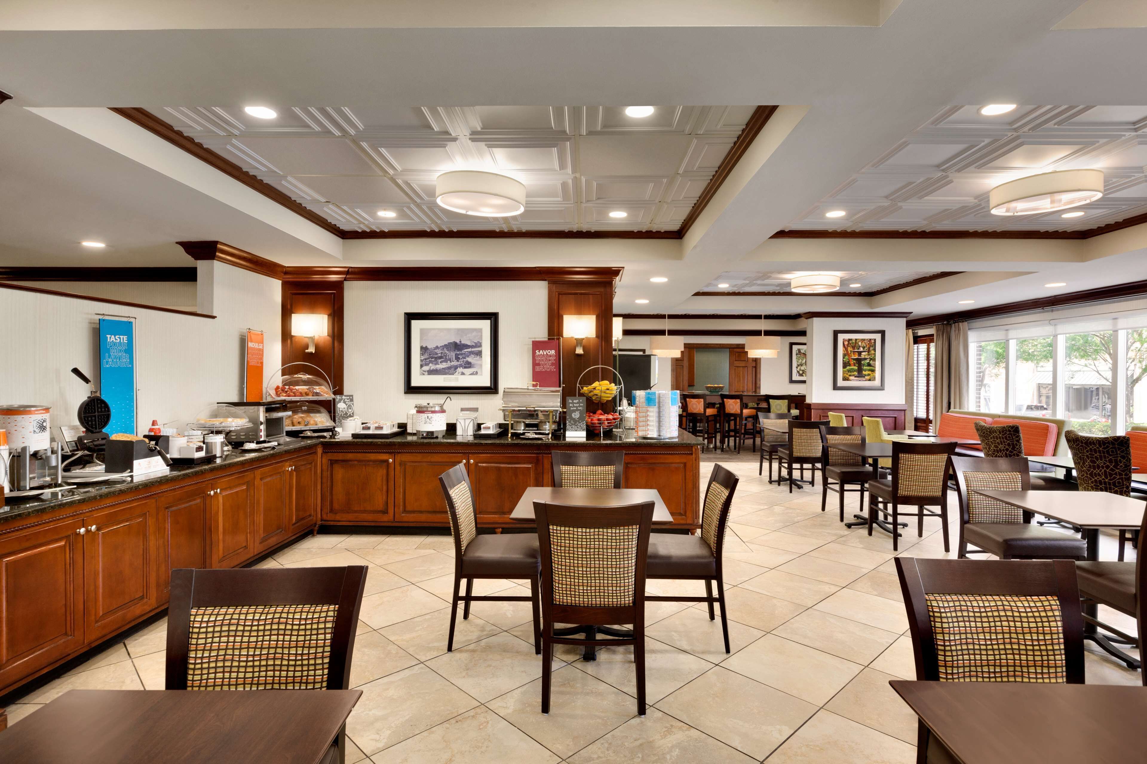 Hampton Inn Columbia - Downtown Historic District Hampton Inn Columbia - Downtown Historic District