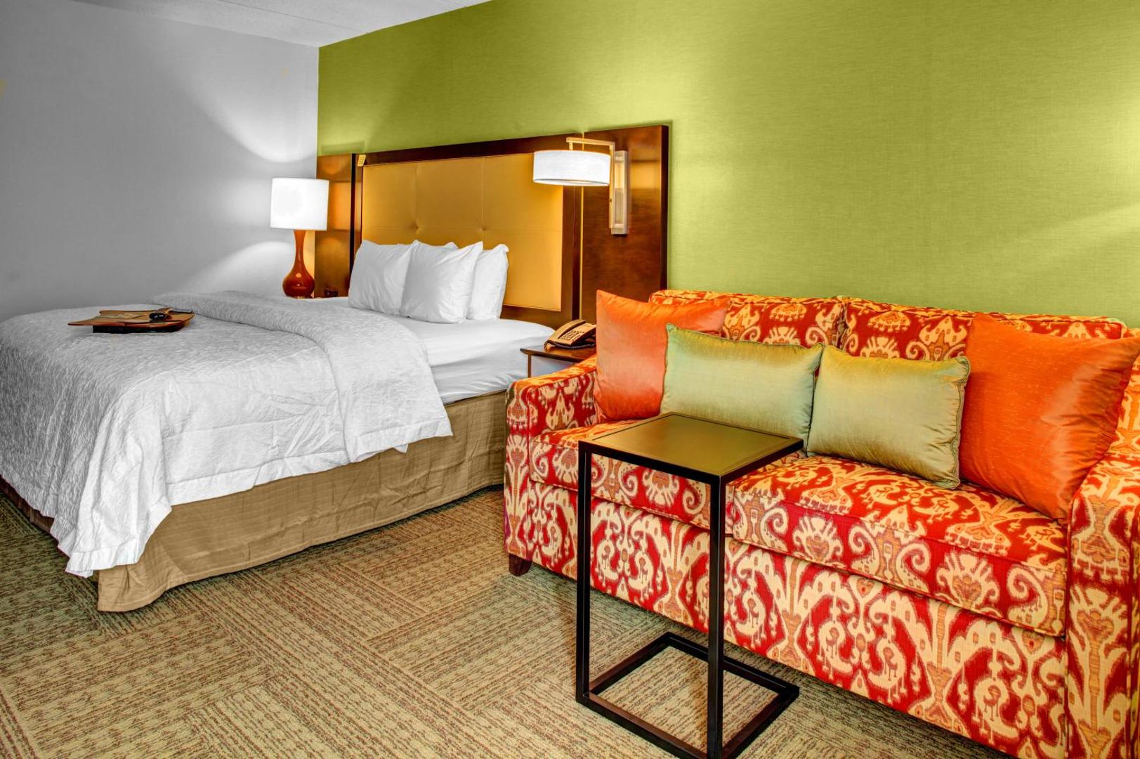 Hampton Inn Columbia - Downtown Historic District Hampton Inn Columbia - Downtown Historic District