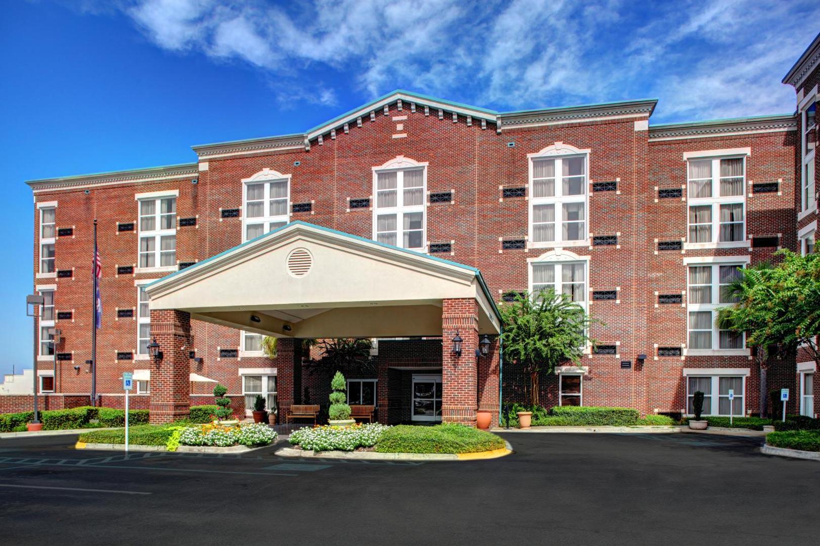 Hampton Inn Columbia - Downtown Historic District Hampton Inn Columbia - Downtown Historic District