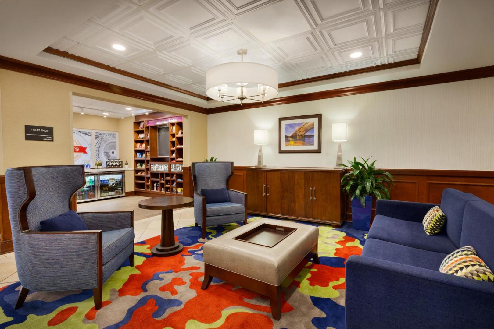 Hampton Inn Columbia - Downtown Historic District Hampton Inn Columbia - Downtown Historic District