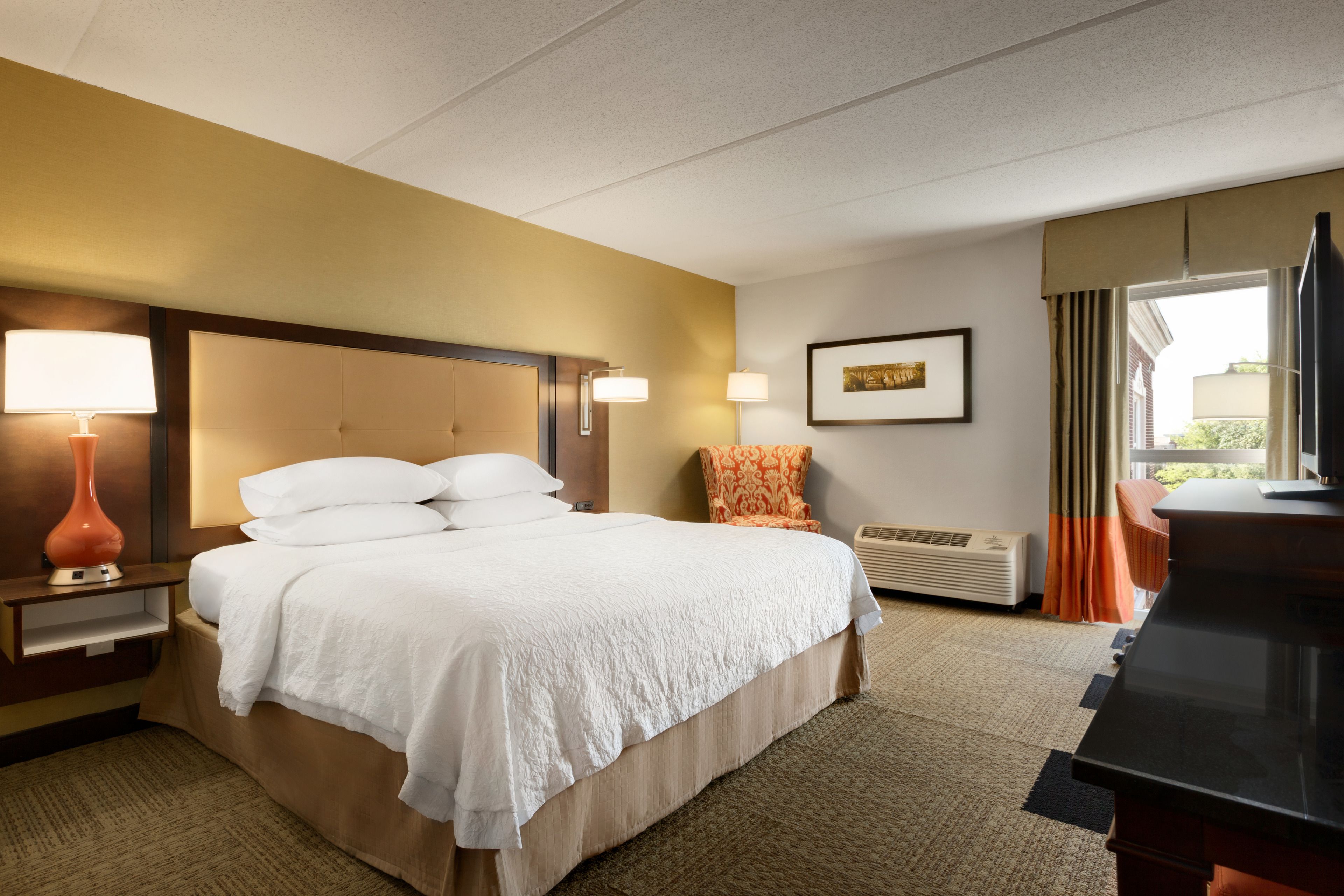 Hampton Inn Columbia - Downtown Historic District Hampton Inn Columbia - Downtown Historic District