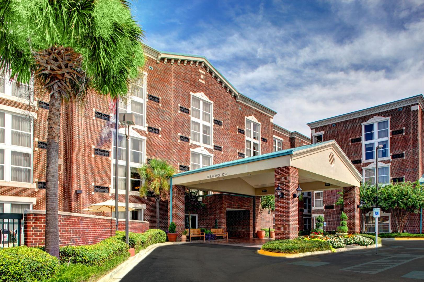 Hampton Inn Columbia - Downtown Historic District Hampton Inn Columbia - Downtown Historic District
