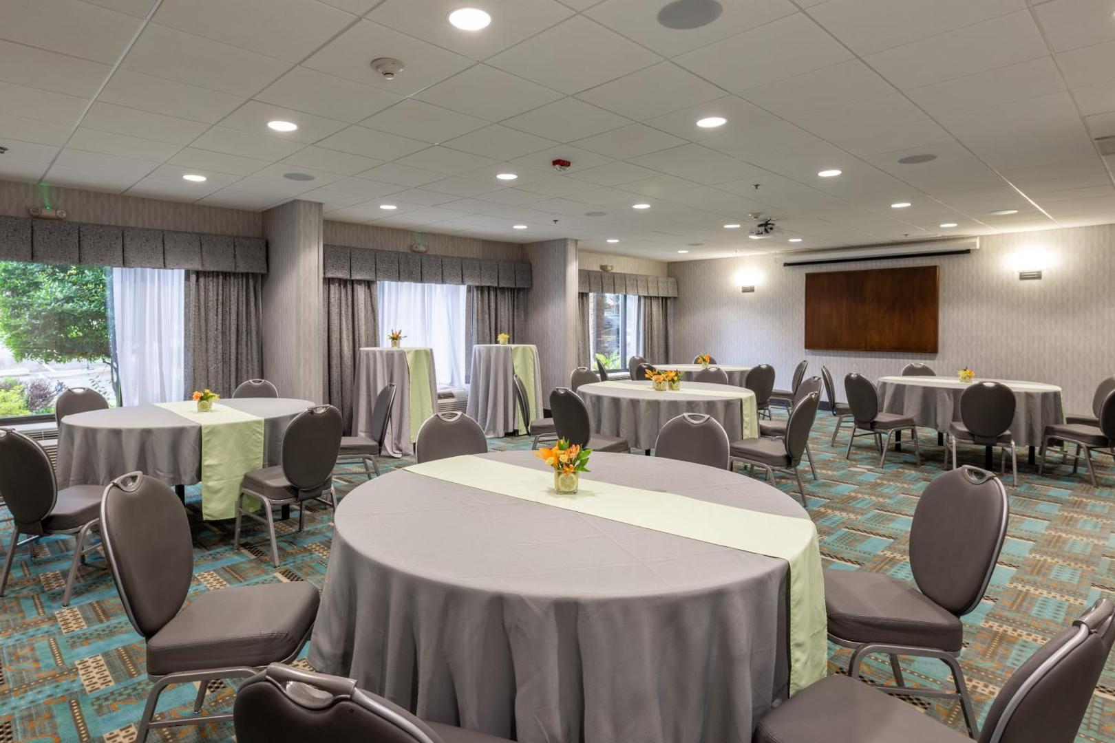 Hampton Inn Columbia I 26 Harbison Blvd Hampton Inn Columbia I 26 Harbison Blvd