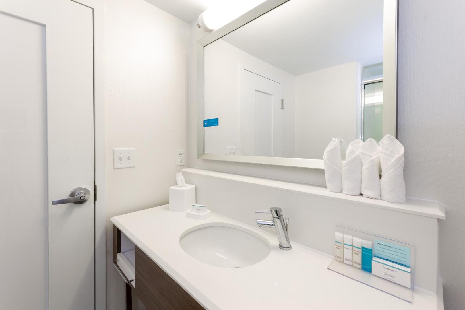 Hampton Inn Columbia I 26 Harbison Blvd Hampton Inn Columbia I 26 Harbison Blvd
