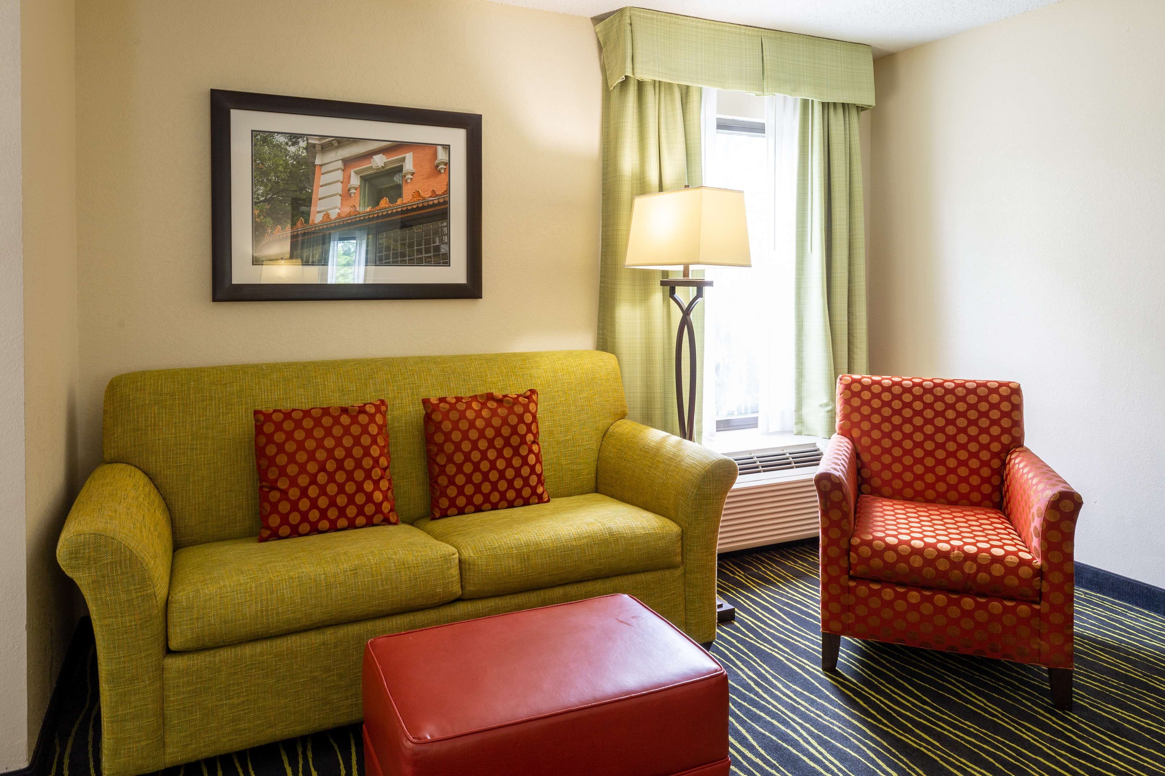 Hampton Inn Columbia I 26 Harbison Blvd Hampton Inn Columbia I 26 Harbison Blvd